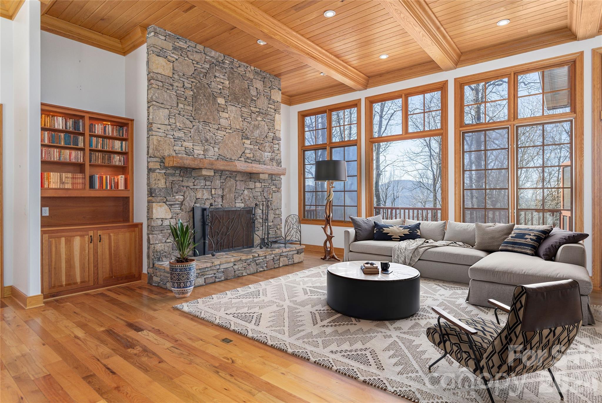 98 Flat Creek Road — Fairview