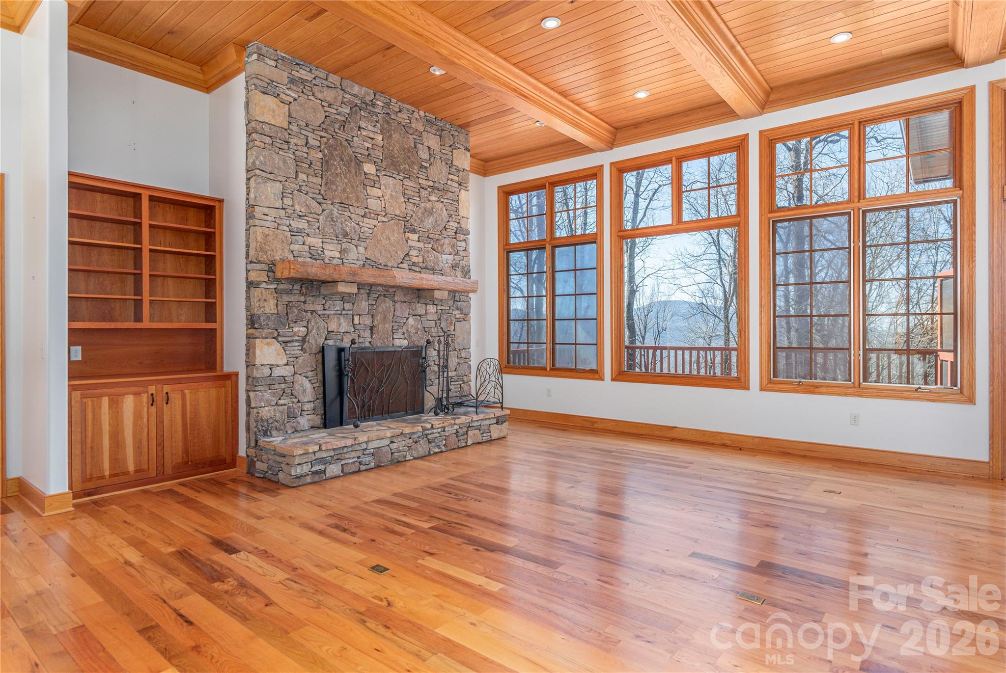 98 Flat Creek Road — Fairview