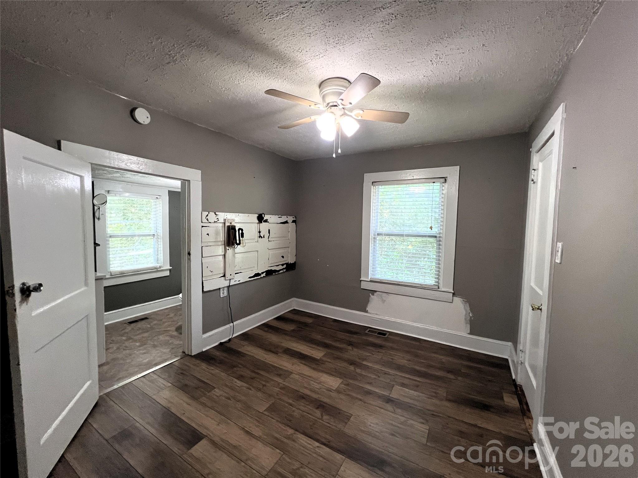 409 S Maple Street — Dallas