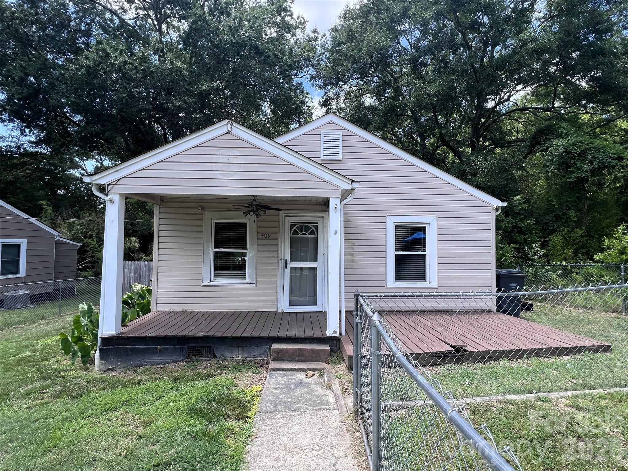 409 S Maple Street — Dallas