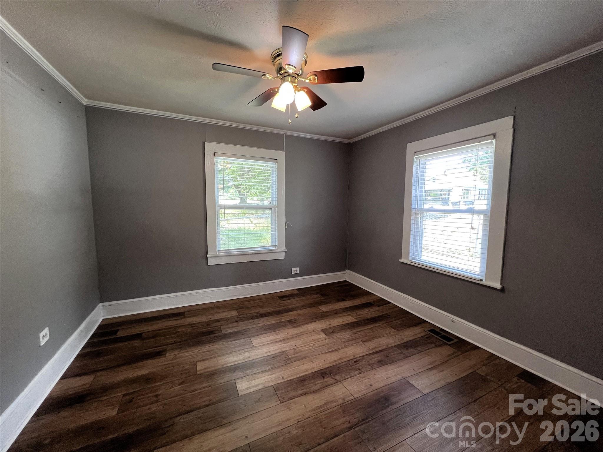 409 S Maple Street — Dallas