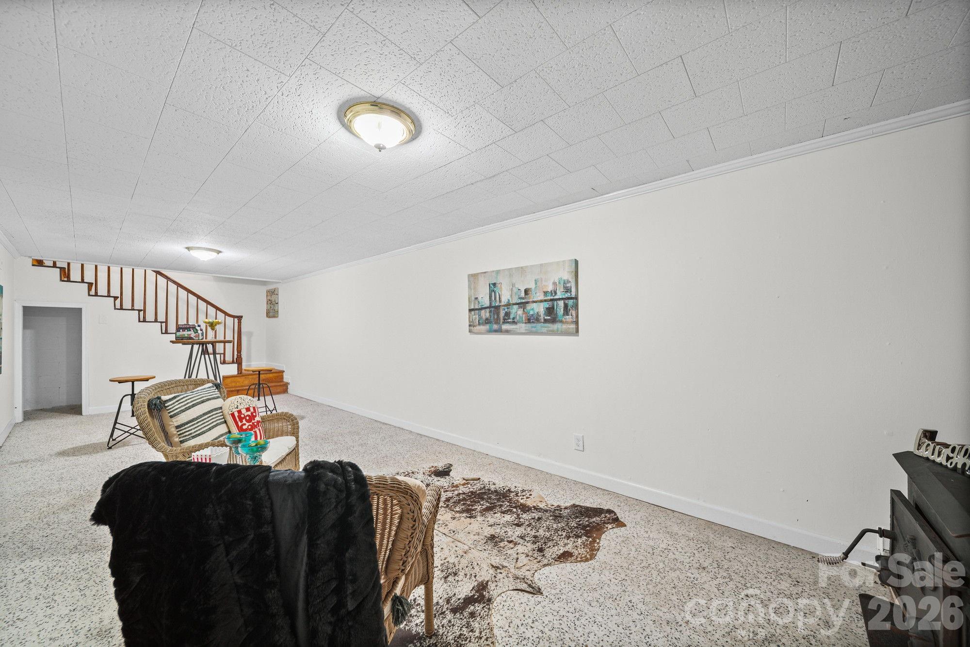 525 Julia Avenue — Belmont