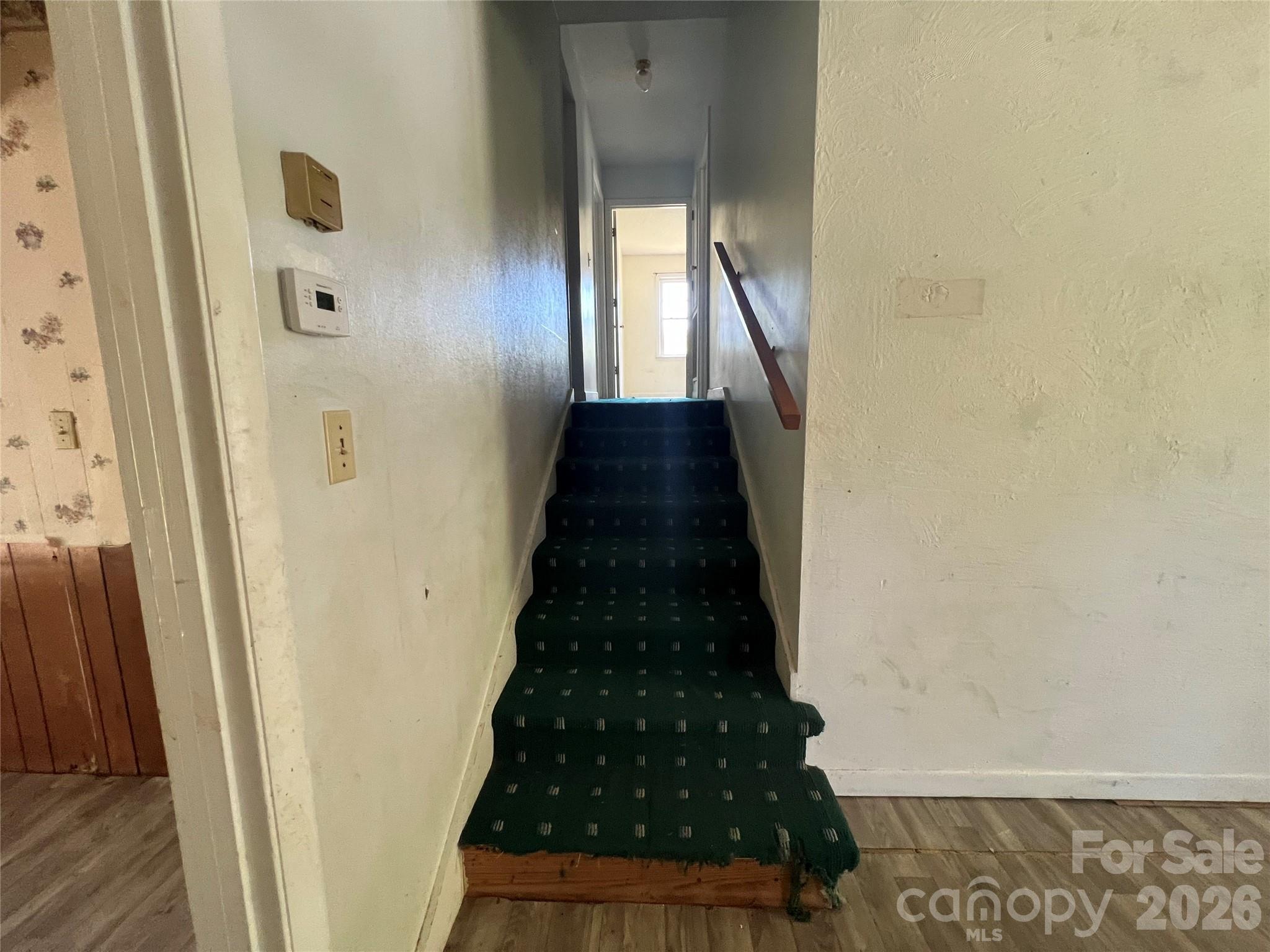 139 Vista Drive — Forest City
