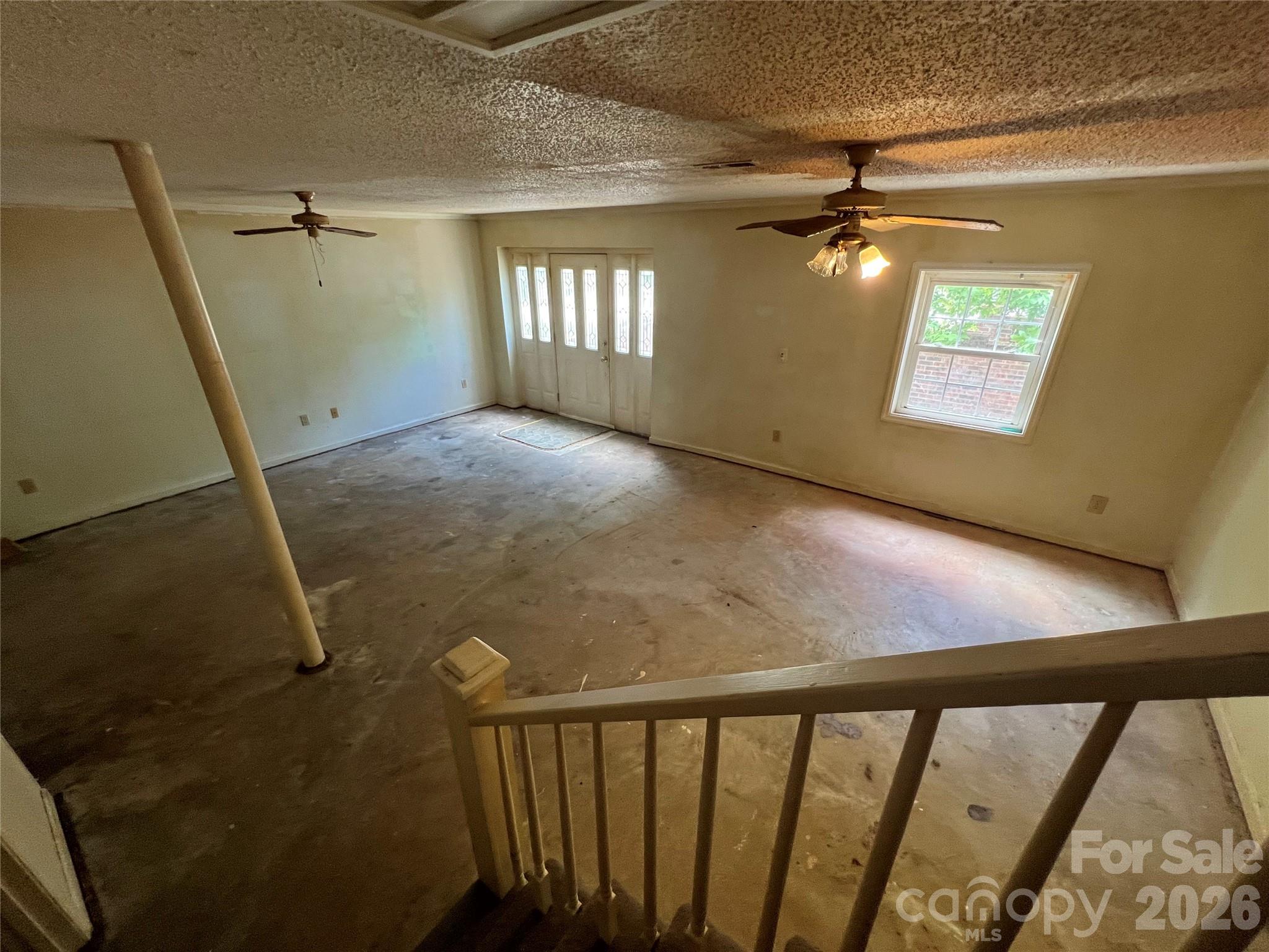 139 Vista Drive — Forest City