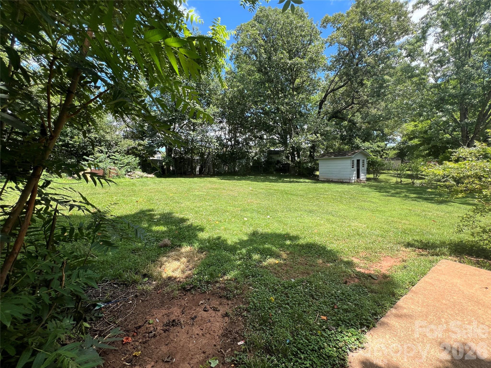 139 Vista Drive — Forest City