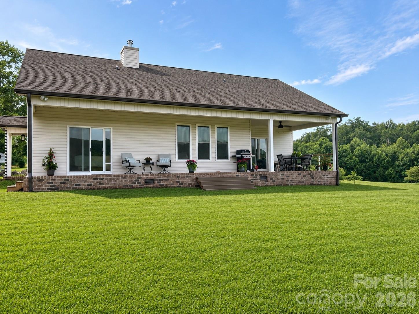 14 Daisy Lane — Taylorsville