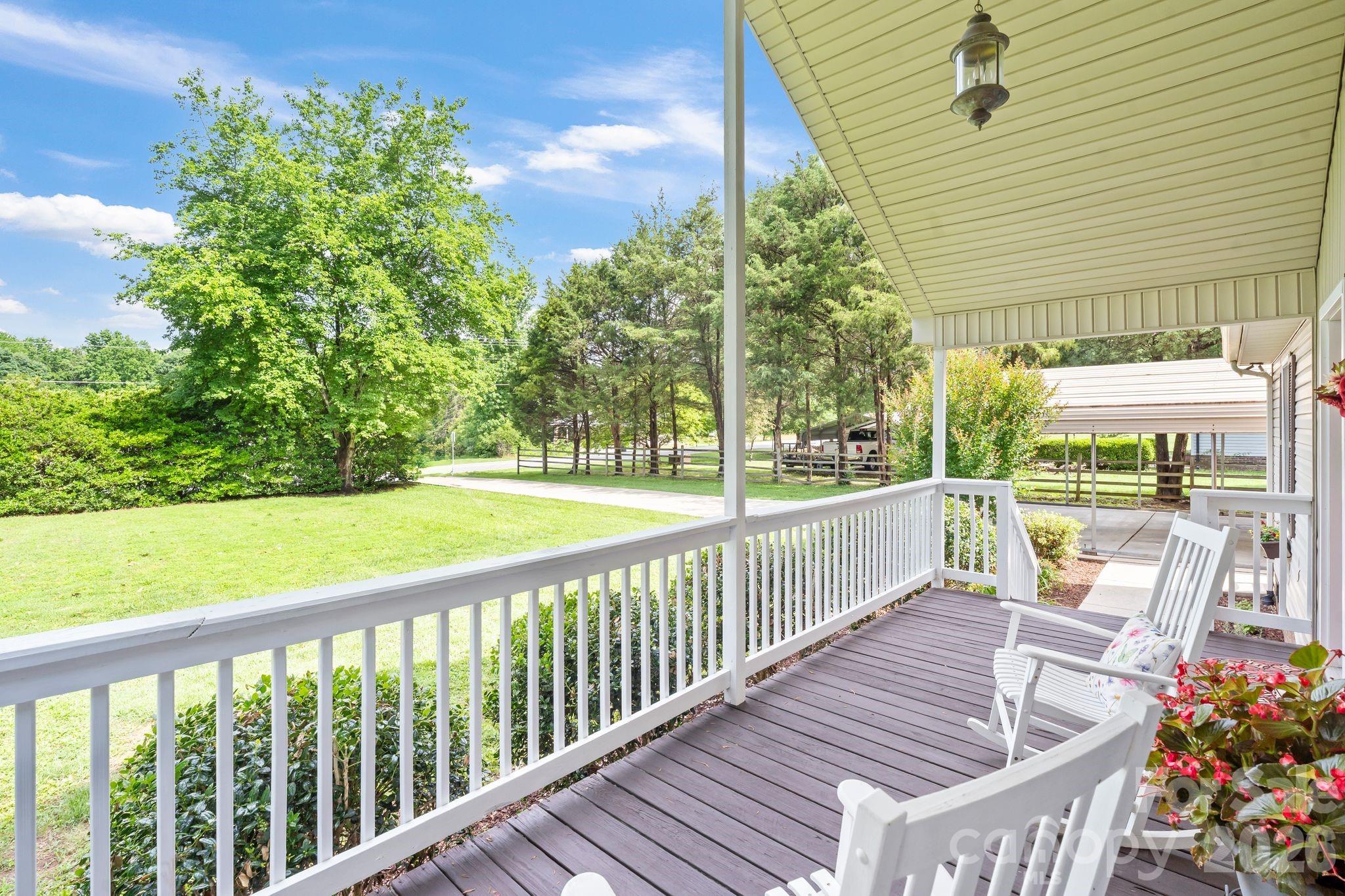 6168 King Wilkinson Road — Denver