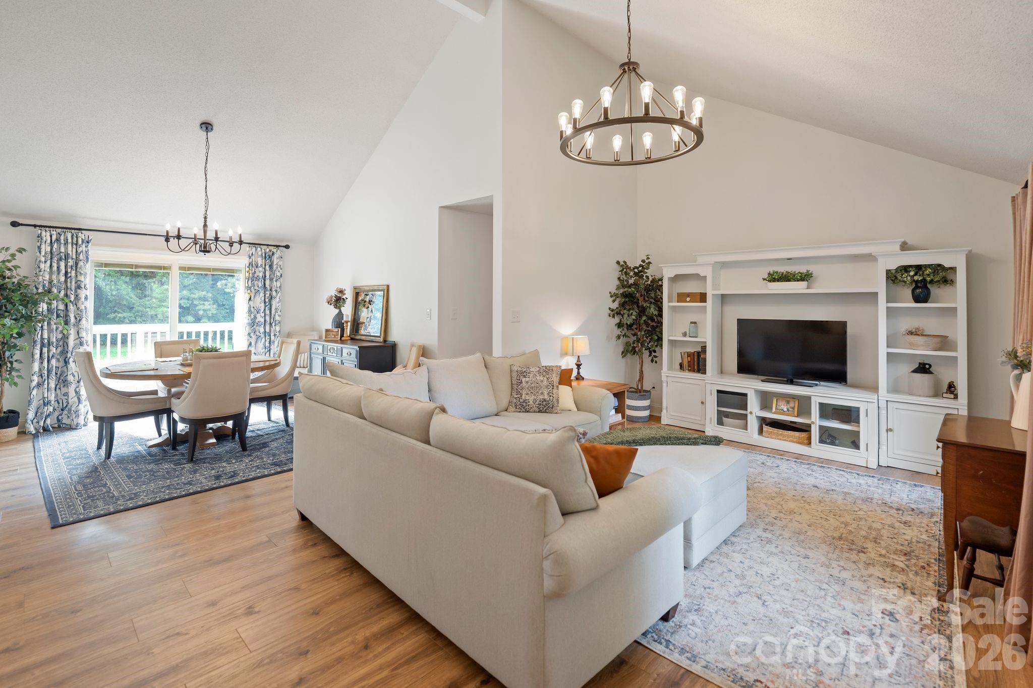 6168 King Wilkinson Road — Denver