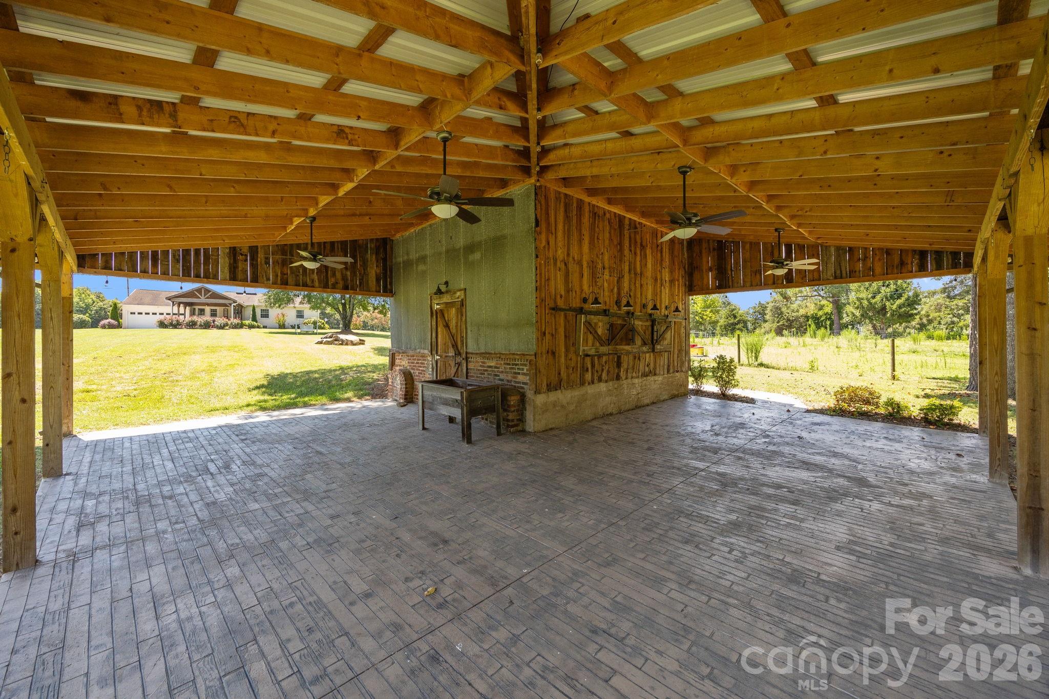 9256 US Highway 311 Highway — Archdale