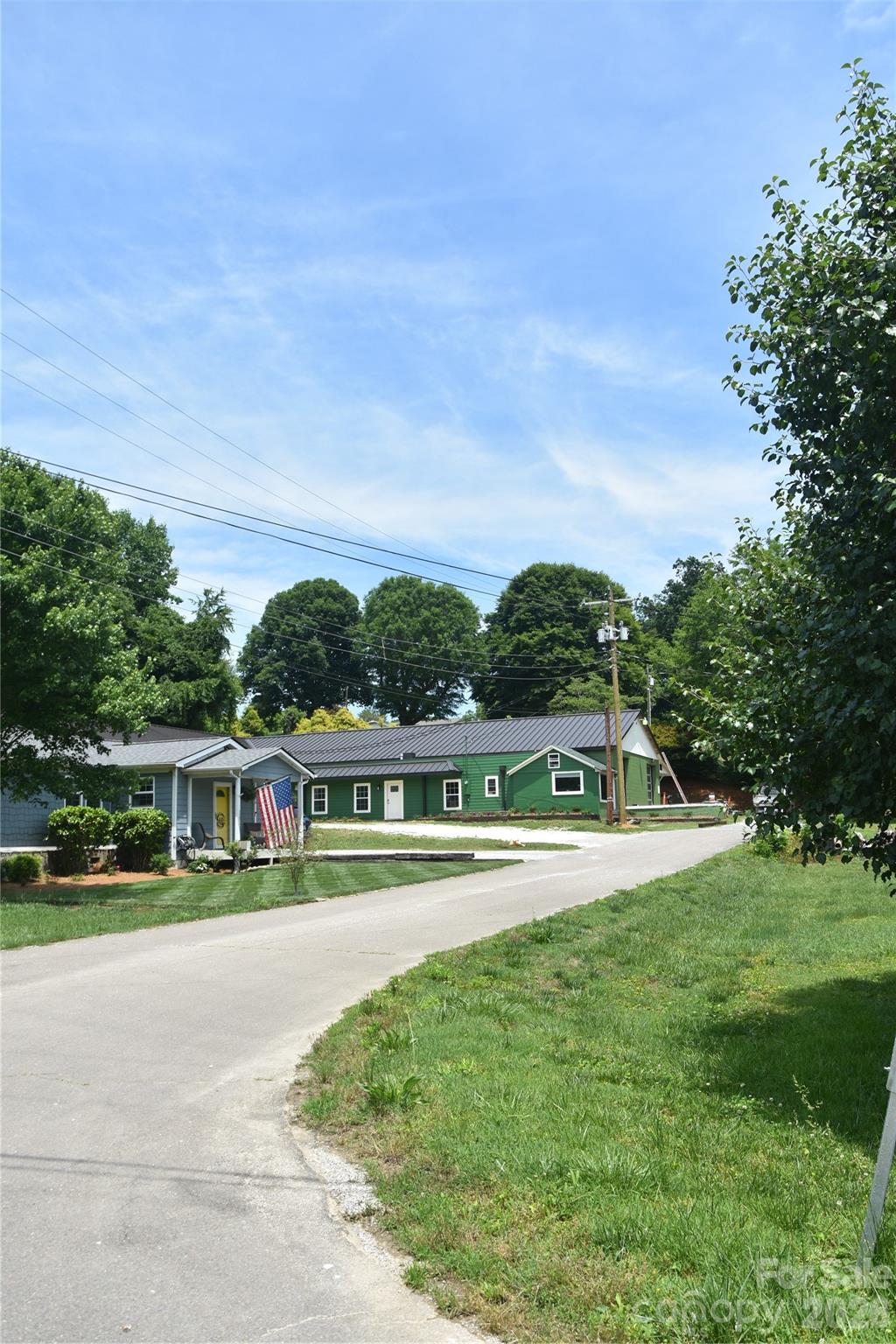 68 Circle Drive — Marion