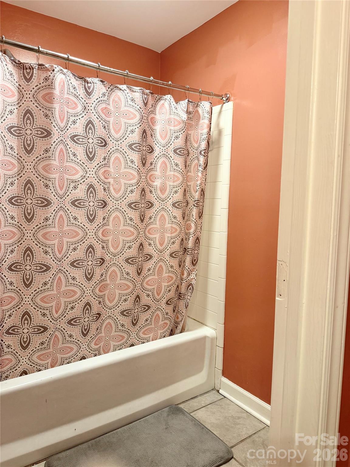 4015 Thistledown Court #8 — Charlotte