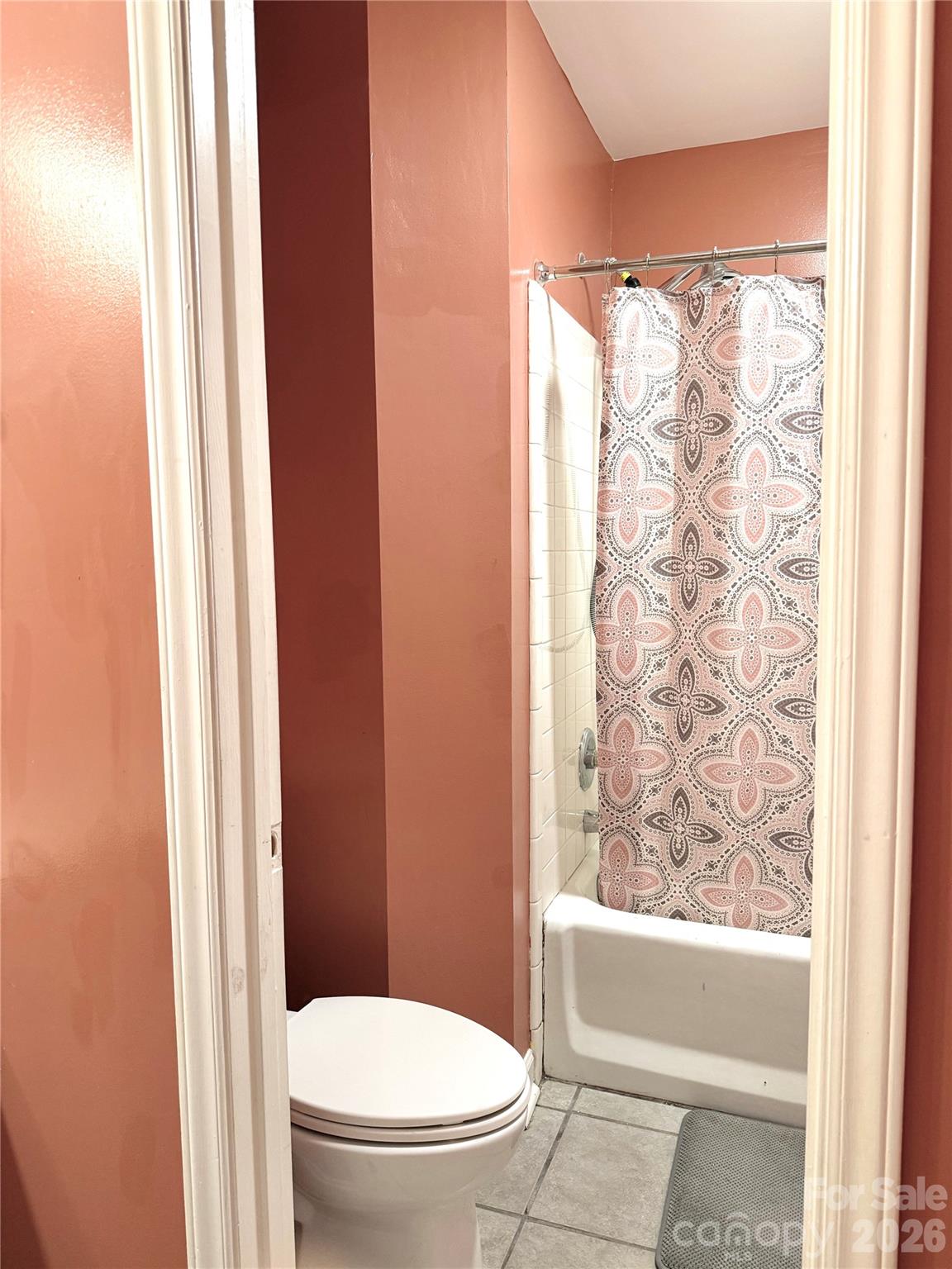 4015 Thistledown Court #8 — Charlotte