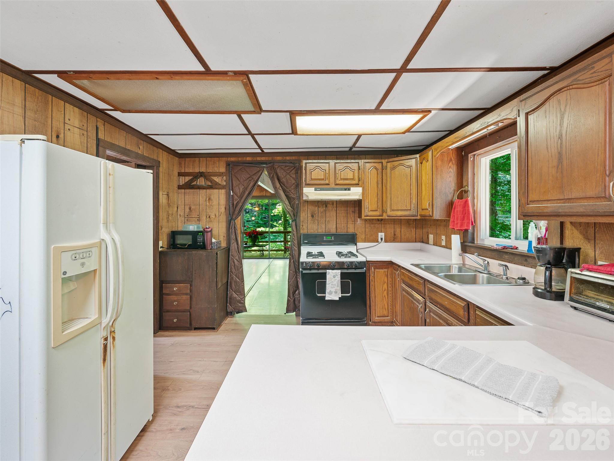 552 N Fork Road — Burnsville