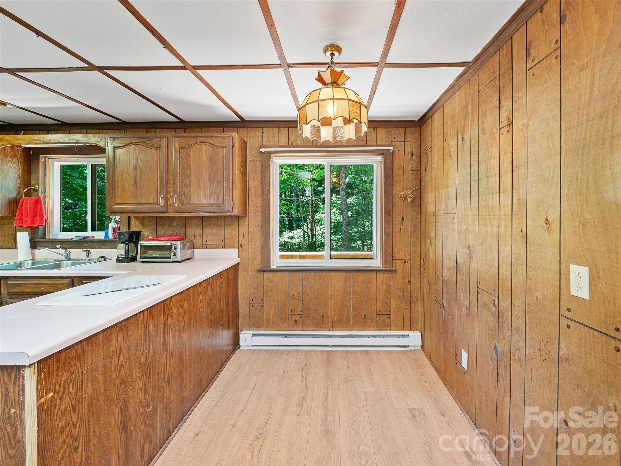 552 N Fork Road — Burnsville
