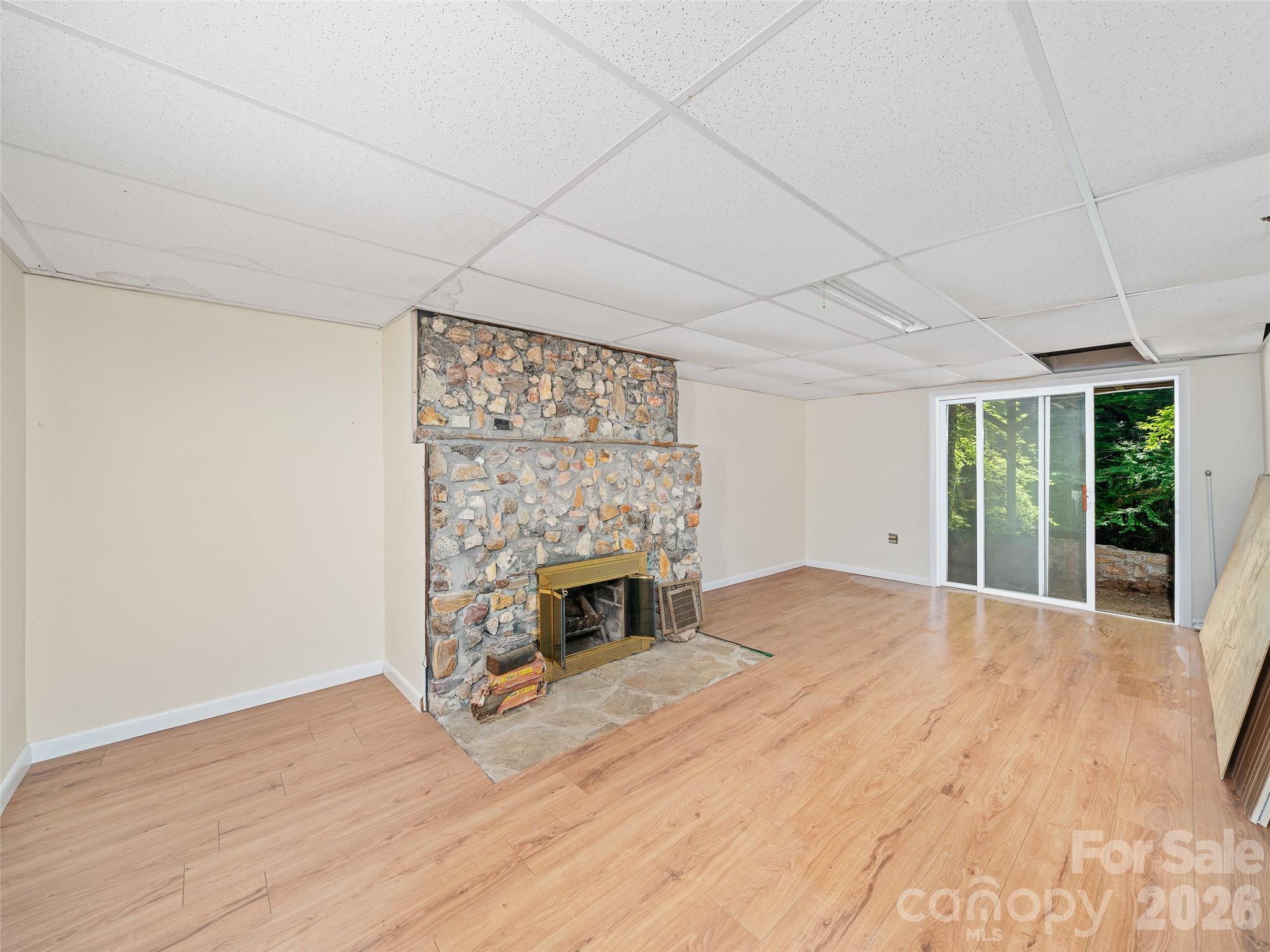 552 N Fork Road — Burnsville