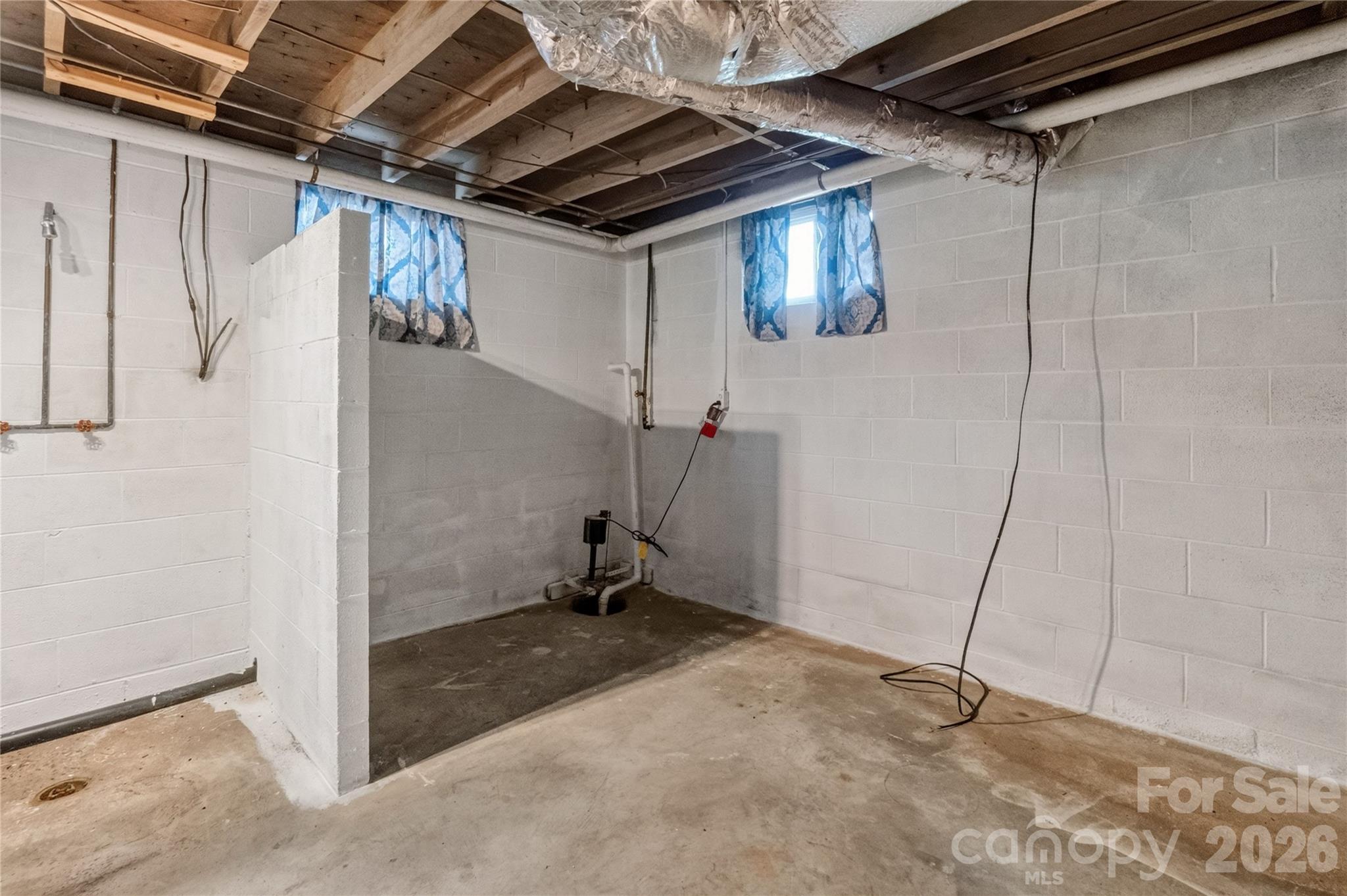 1316 Drumstand Road — Stony Point