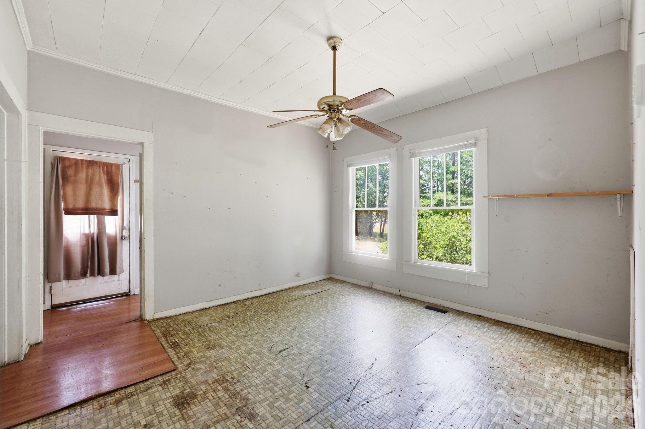 310 E Church Street — Richfield