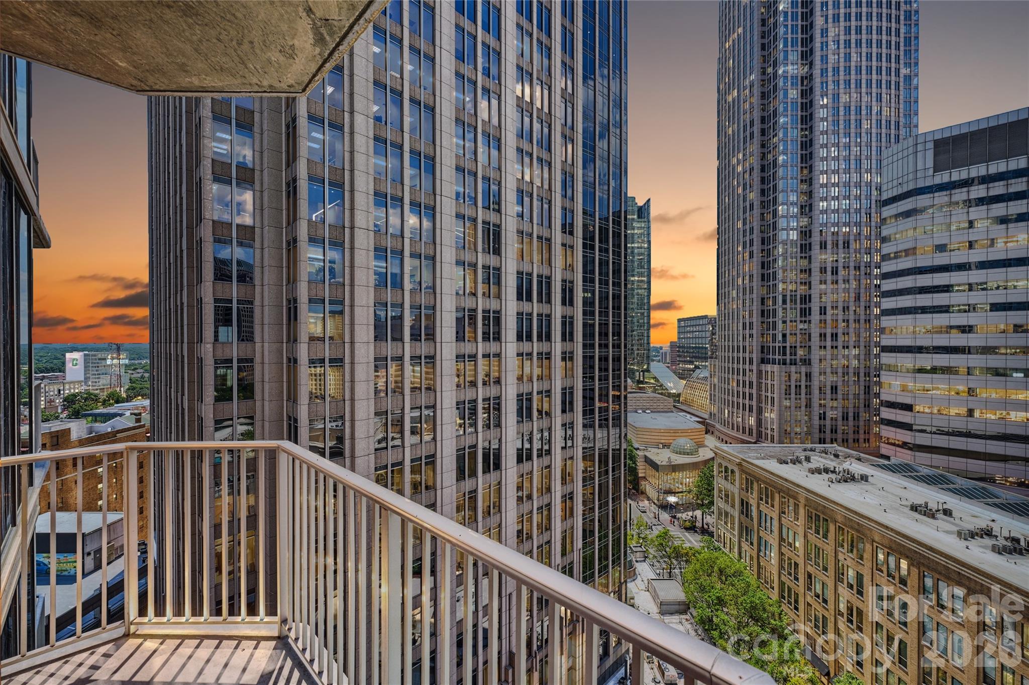 210 N Church Street #1605 — Charlotte