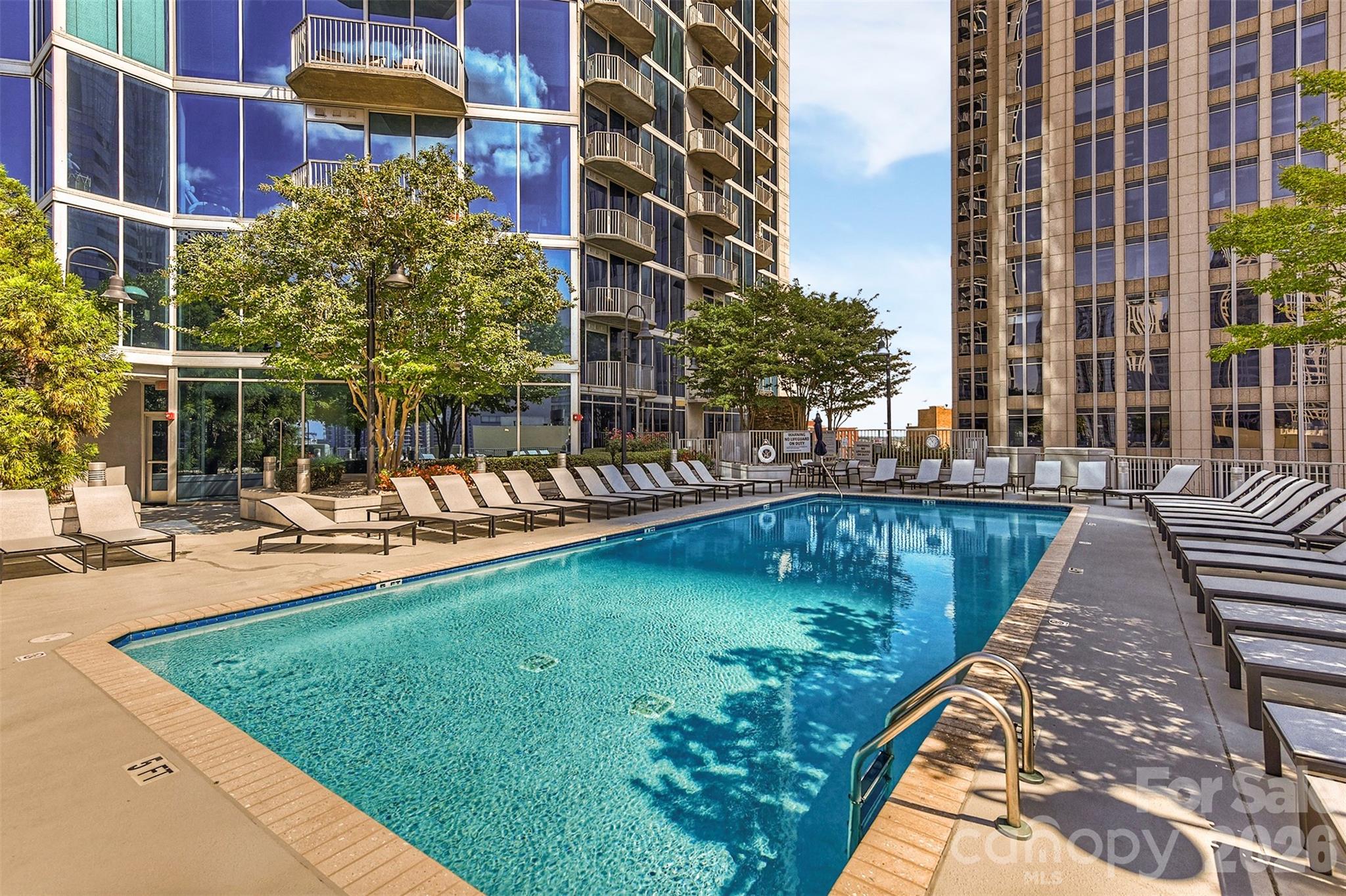 210 N Church Street #1605 — Charlotte