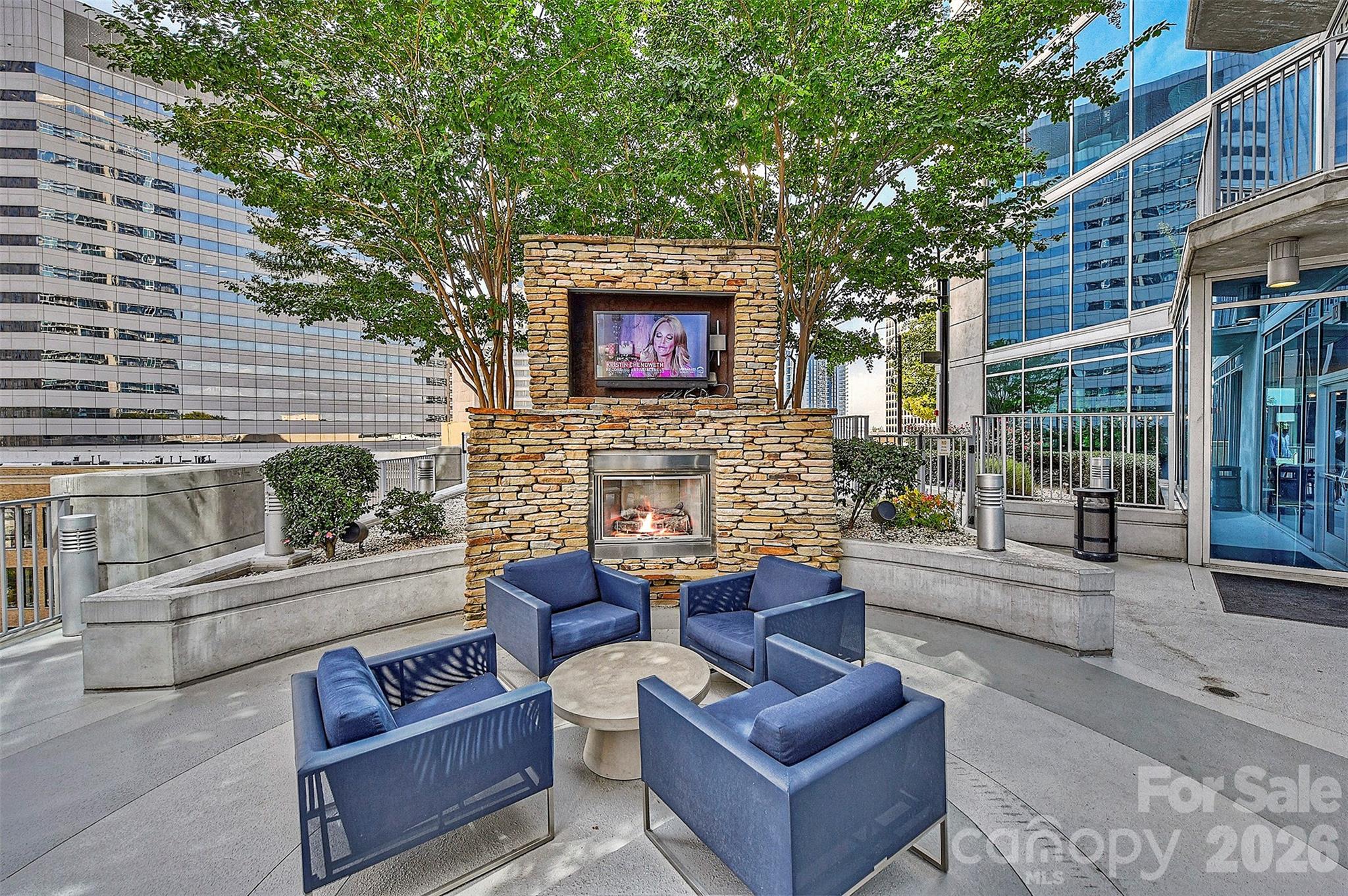210 N Church Street #1605 — Charlotte