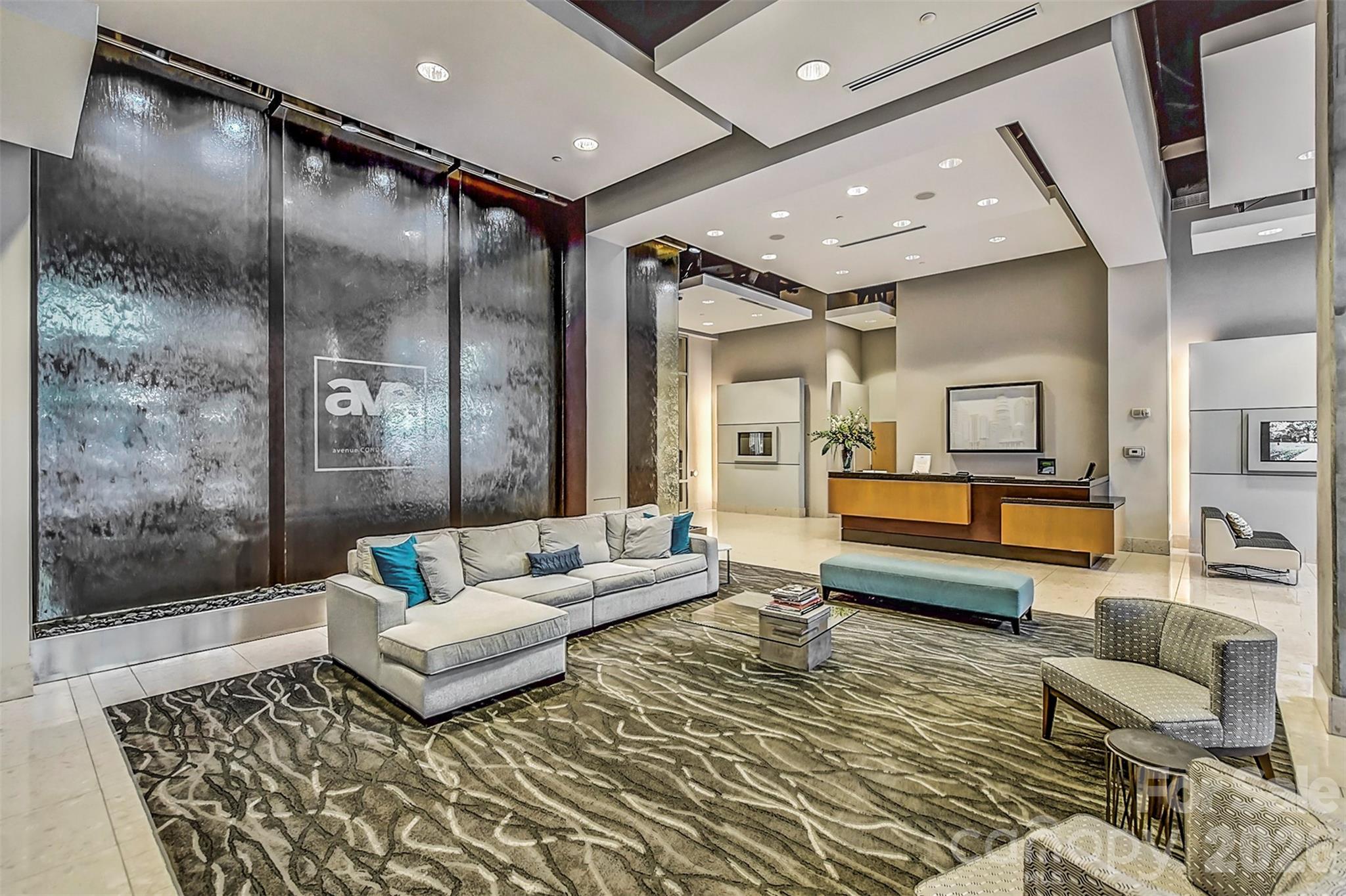 210 N Church Street #1605 — Charlotte
