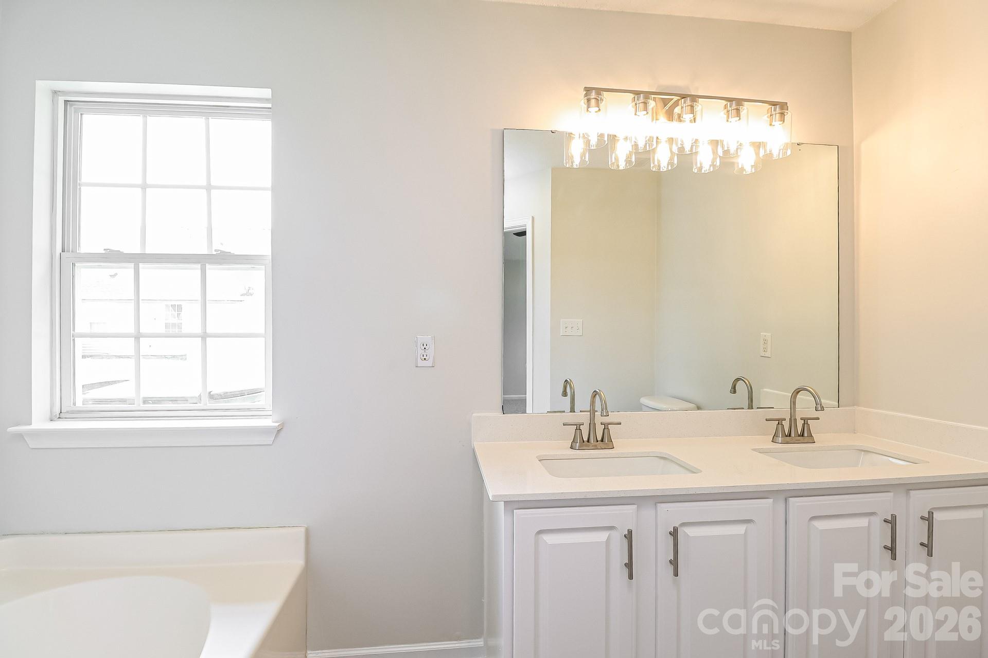4135 Canyon Creek Lane — Charlotte