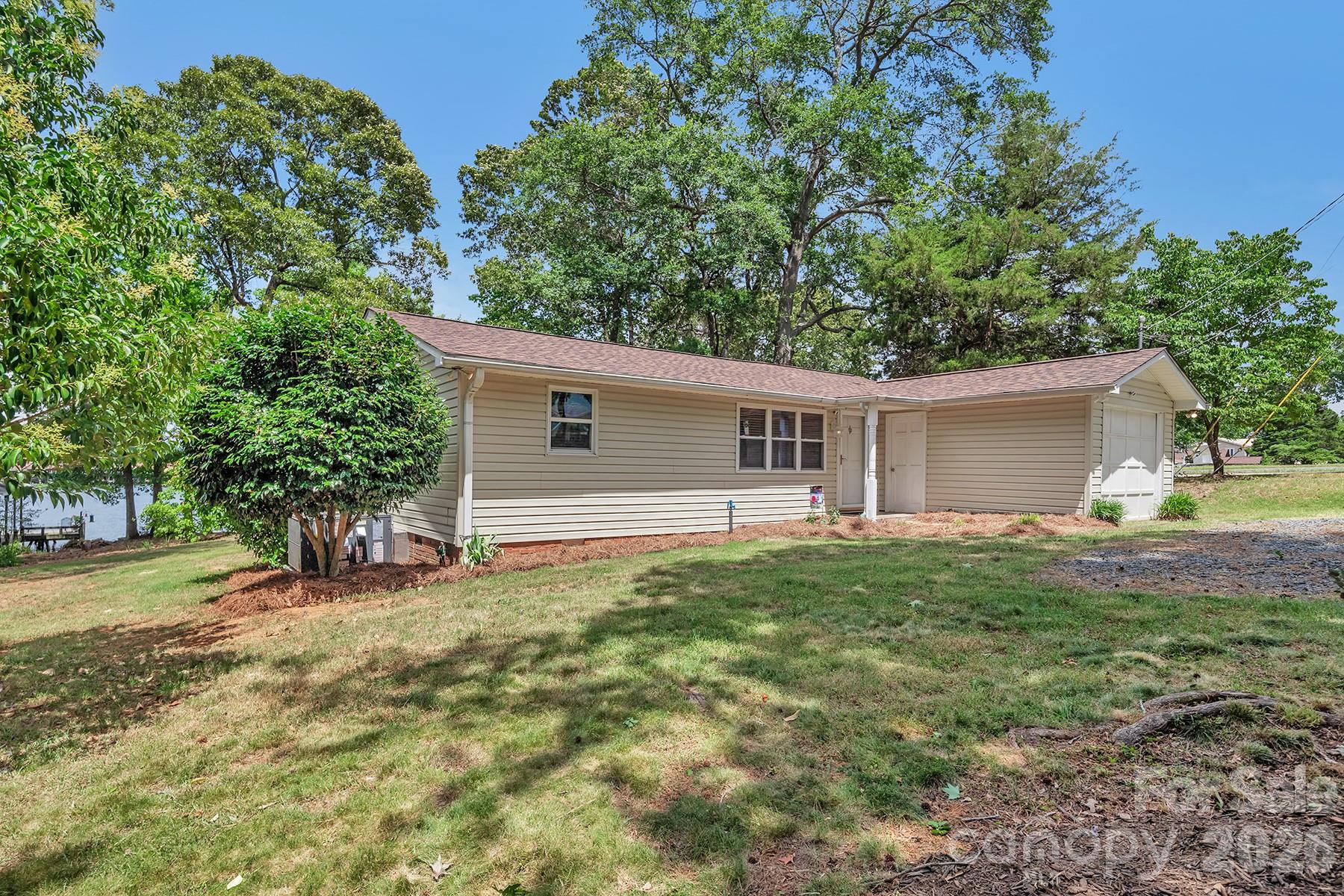 49294 Wood Land Drive — Norwood