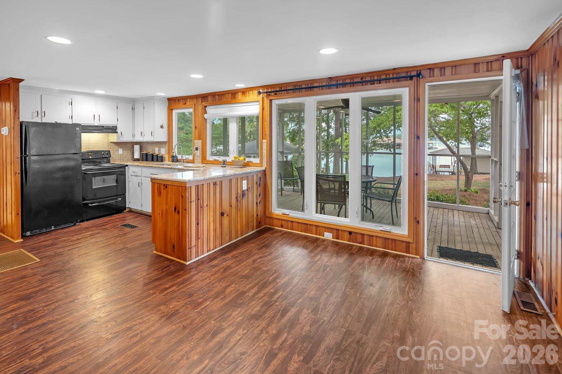49294 Wood Land Drive — Norwood