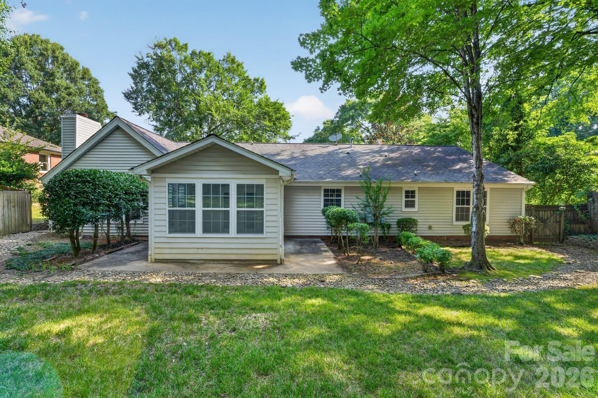 3909 Carmel Forest Drive — Charlotte