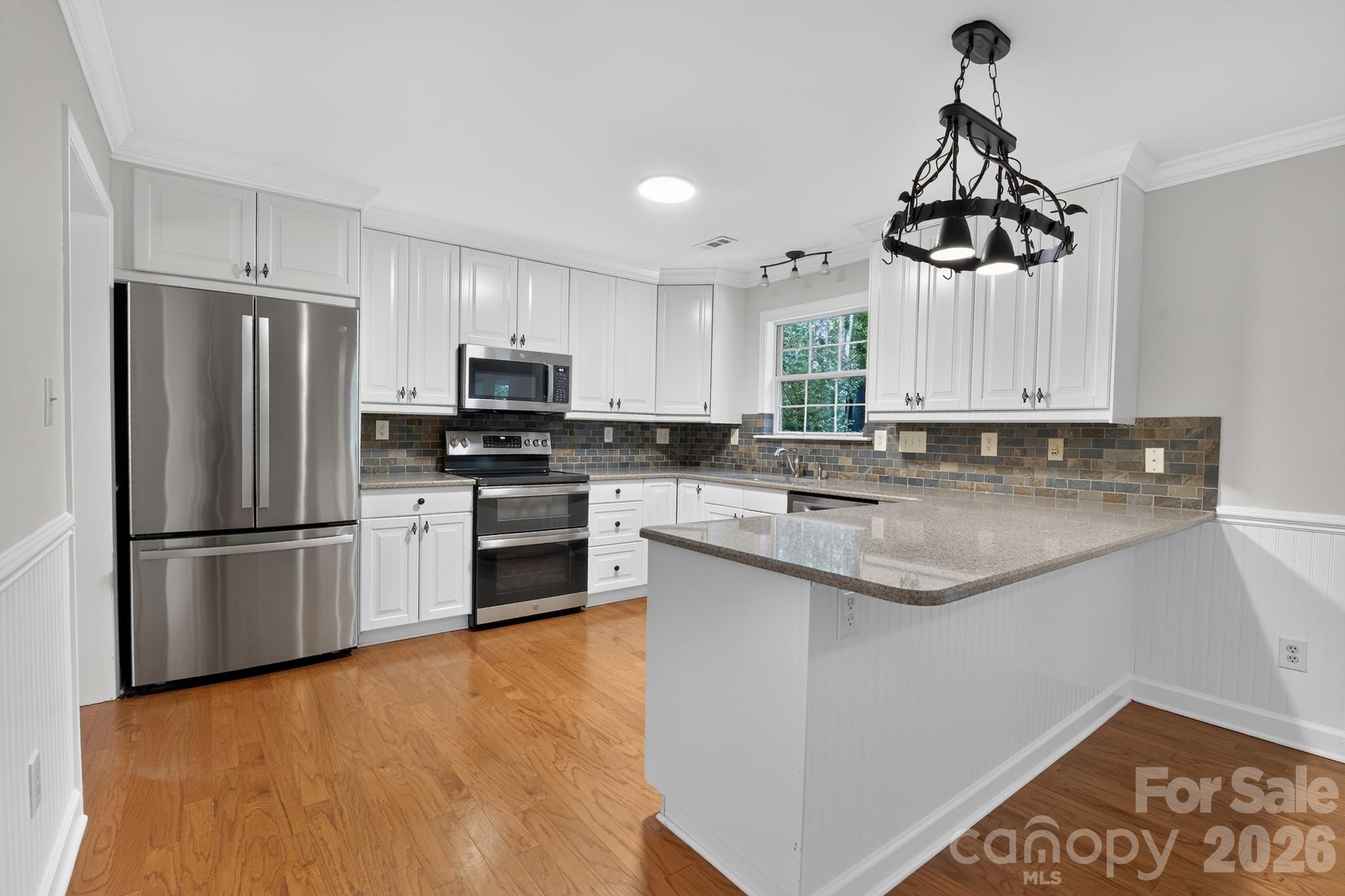 3909 Carmel Forest Drive — Charlotte