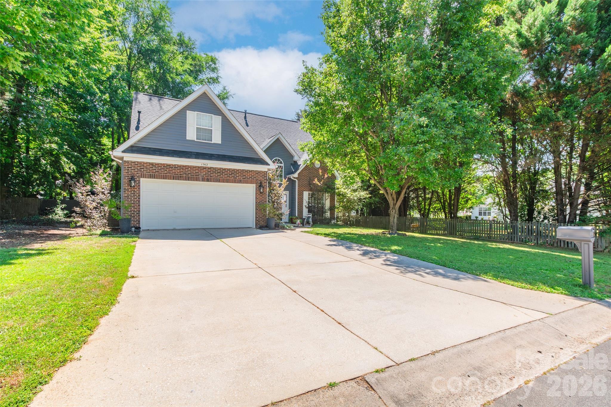 1562 Matthews Drive — Rock Hill