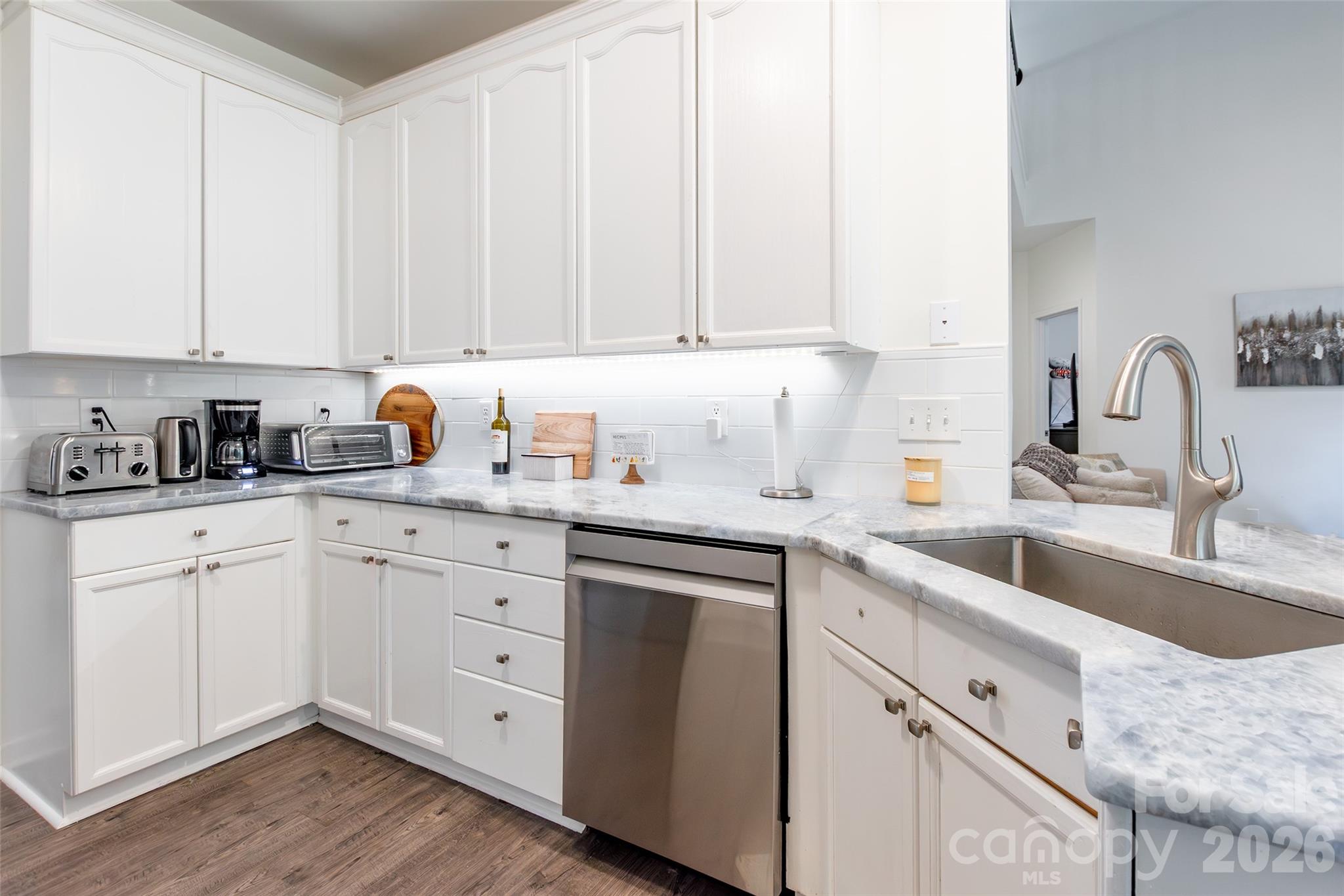 1562 Matthews Drive — Rock Hill