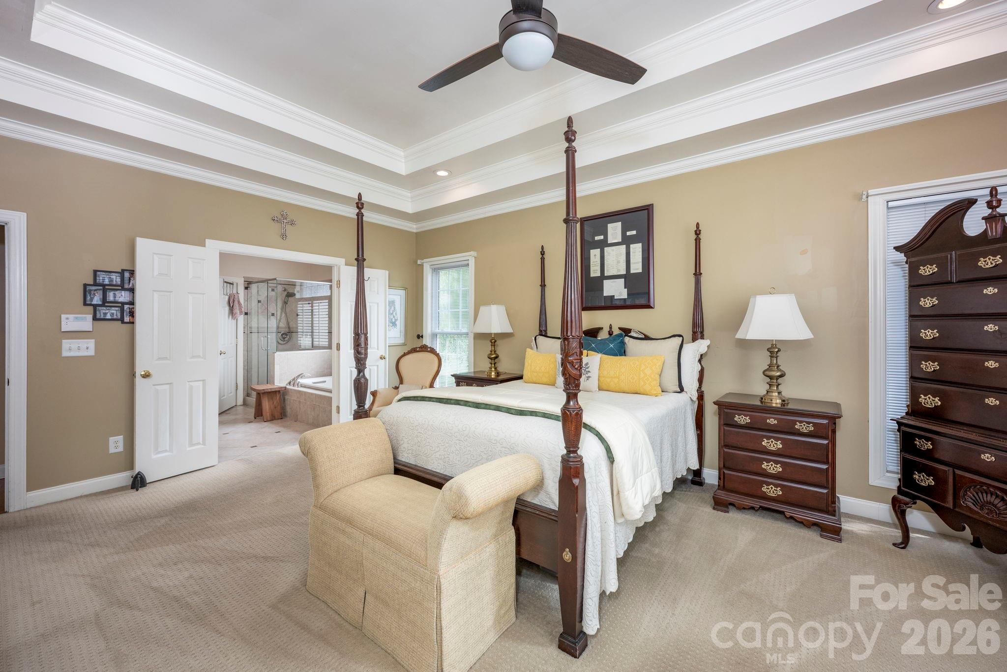 5523 Weavers Row — Gastonia