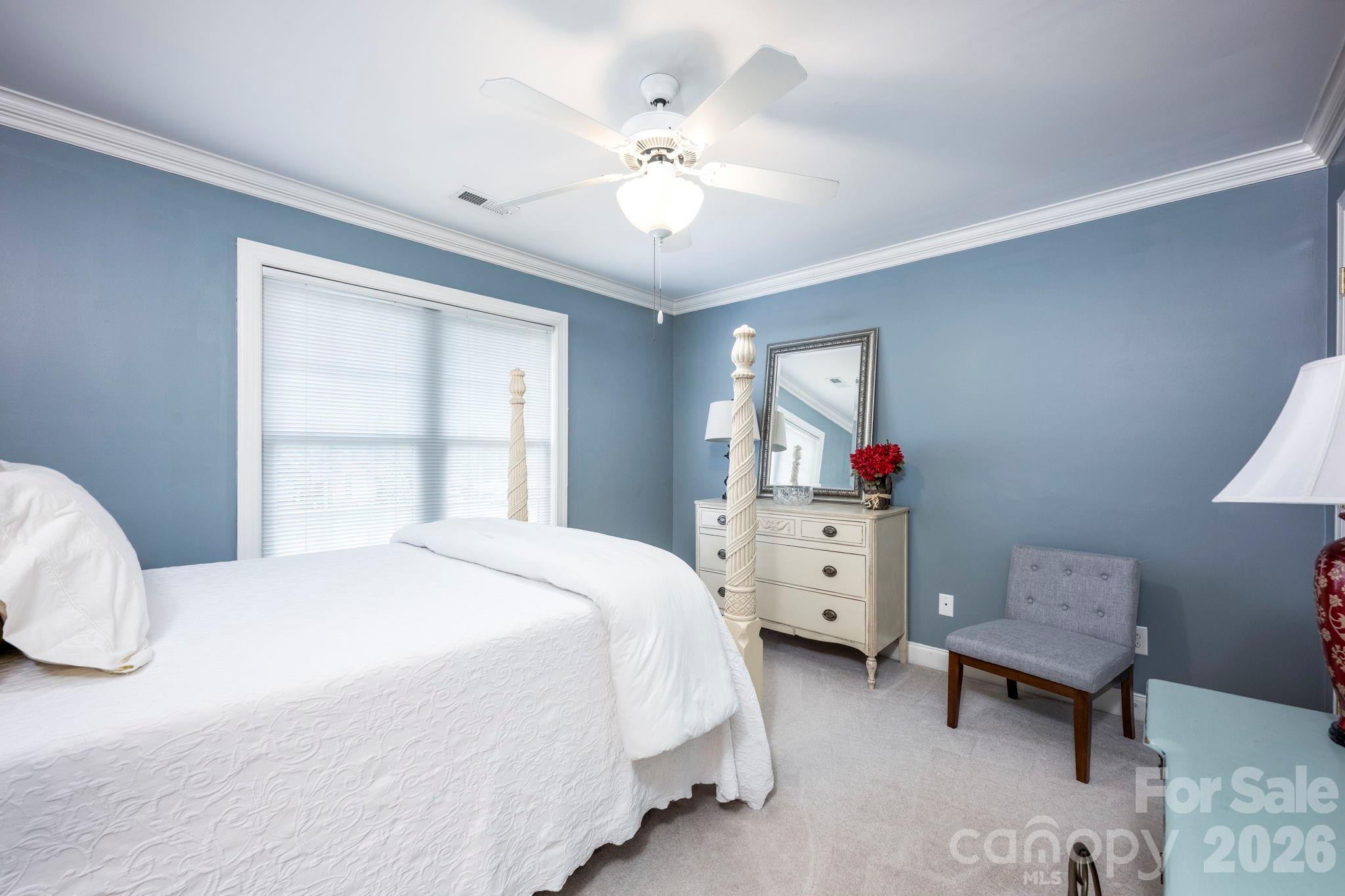 5523 Weavers Row — Gastonia