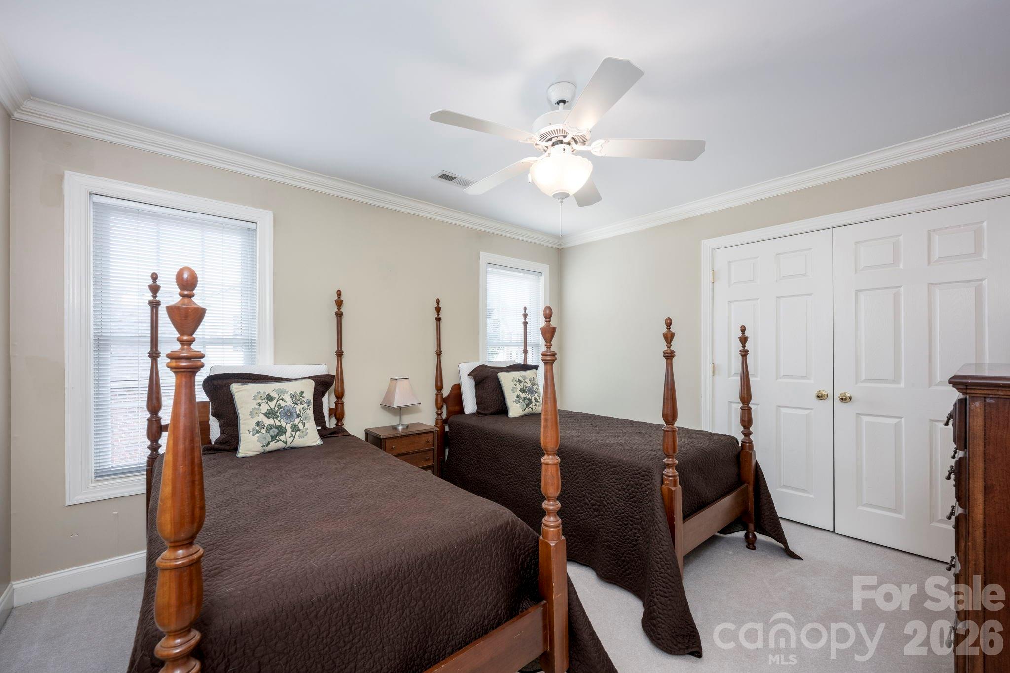 5523 Weavers Row — Gastonia