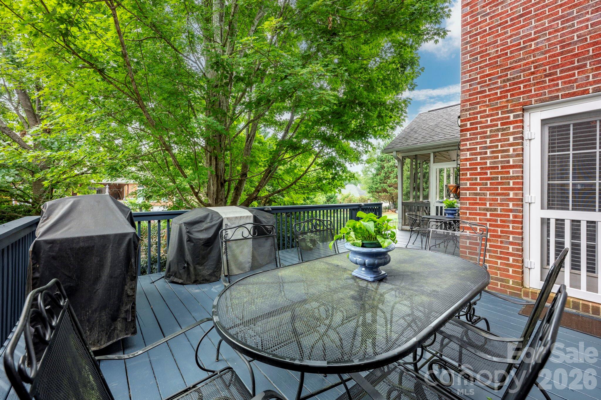 5523 Weavers Row — Gastonia