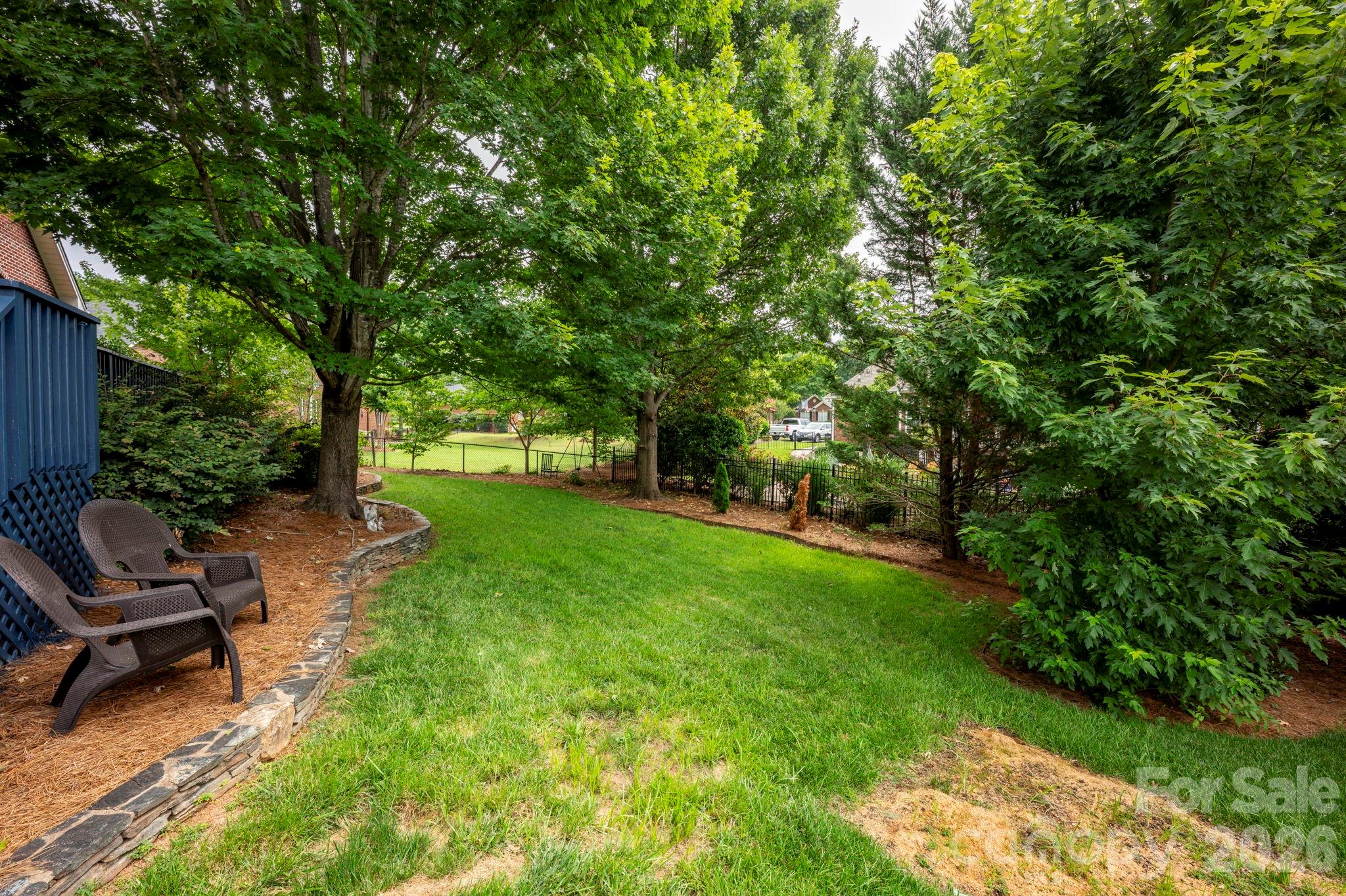 5523 Weavers Row — Gastonia