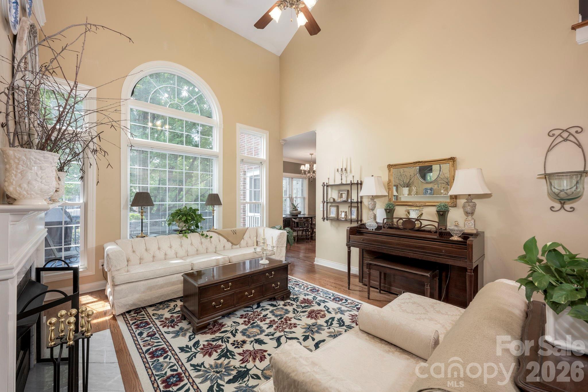 5523 Weavers Row — Gastonia