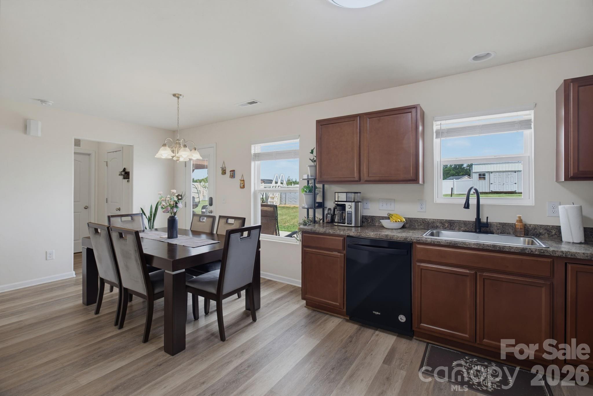 660 Tyro Road — Lexington