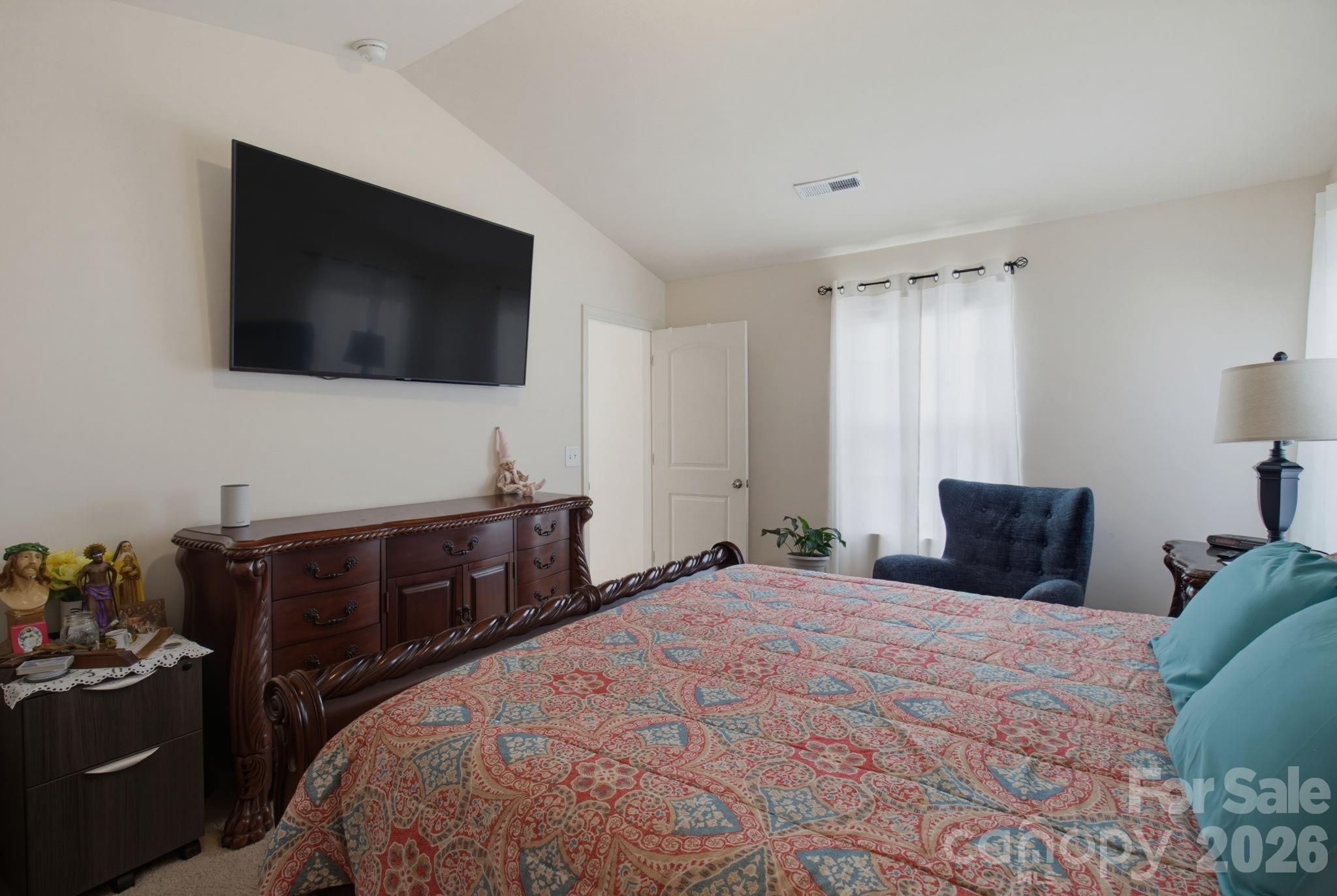 660 Tyro Road — Lexington