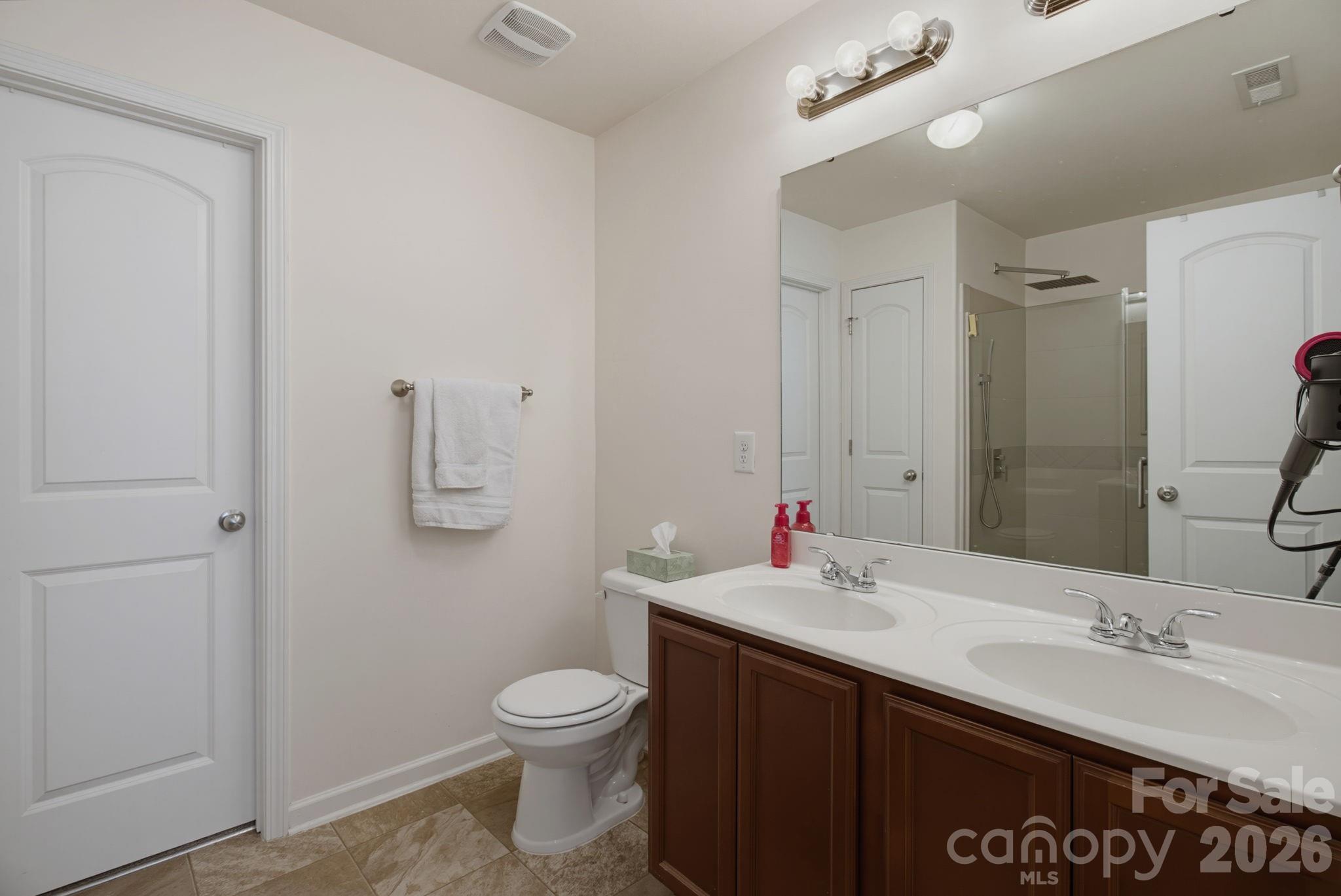 660 Tyro Road — Lexington