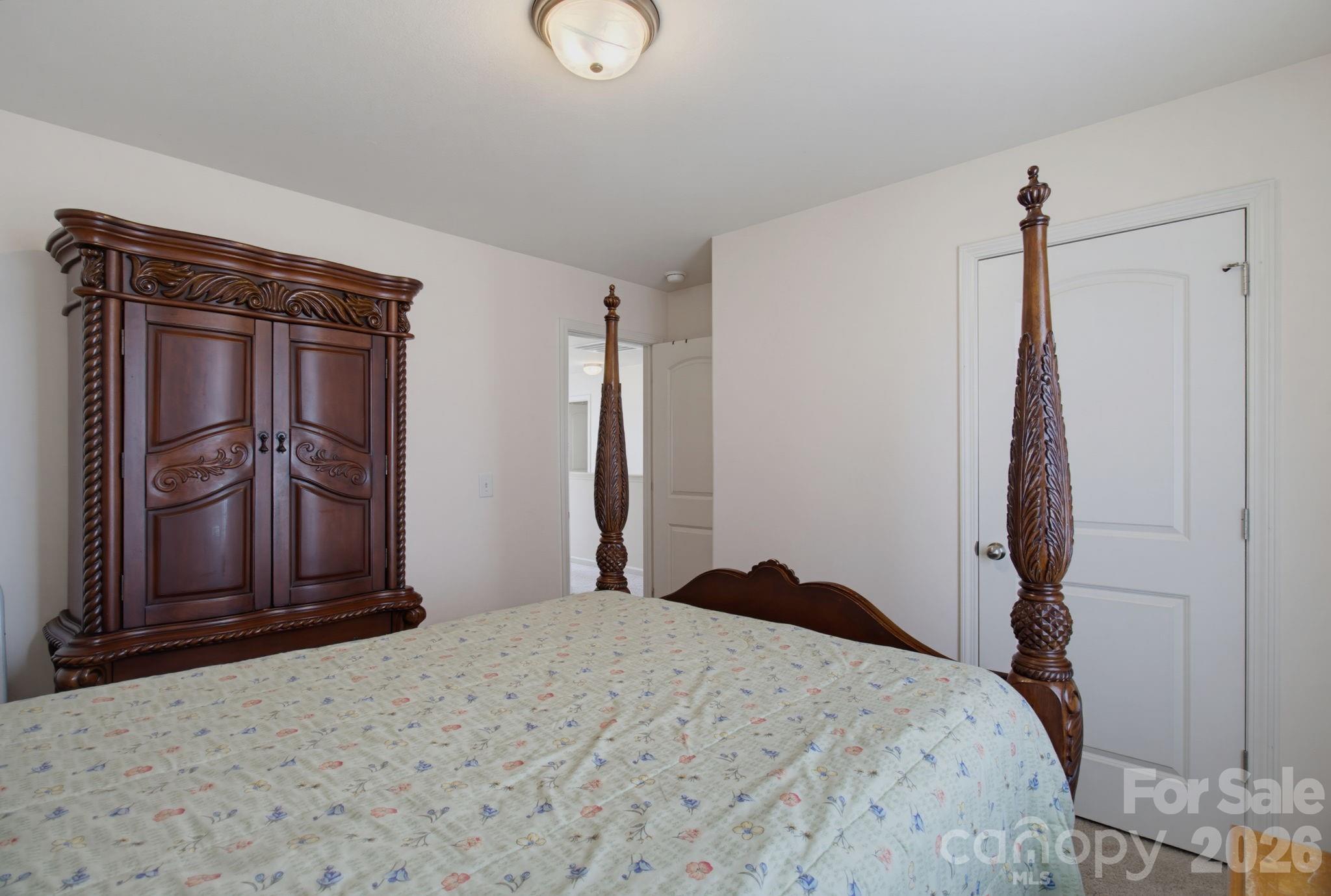 660 Tyro Road — Lexington