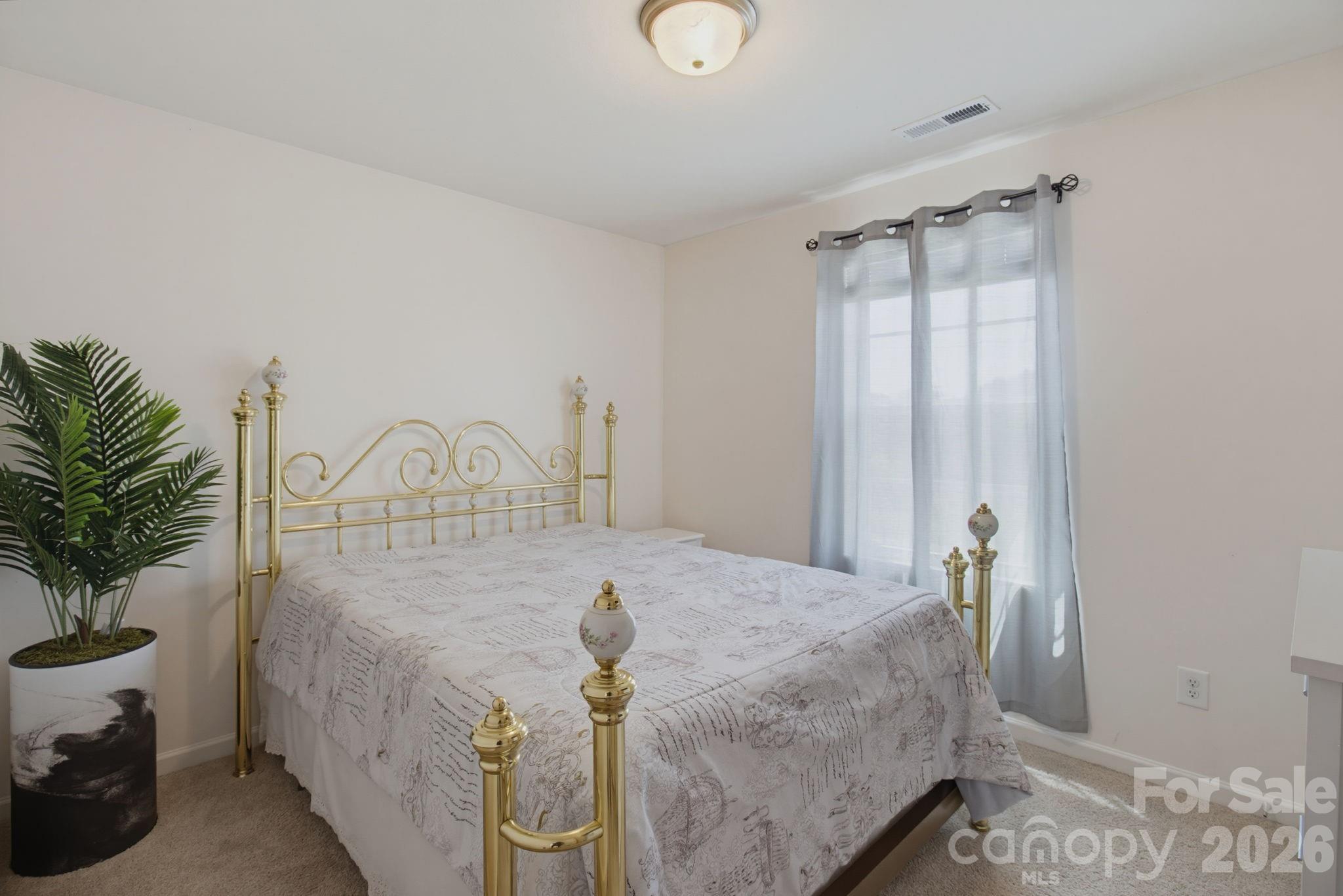 660 Tyro Road — Lexington