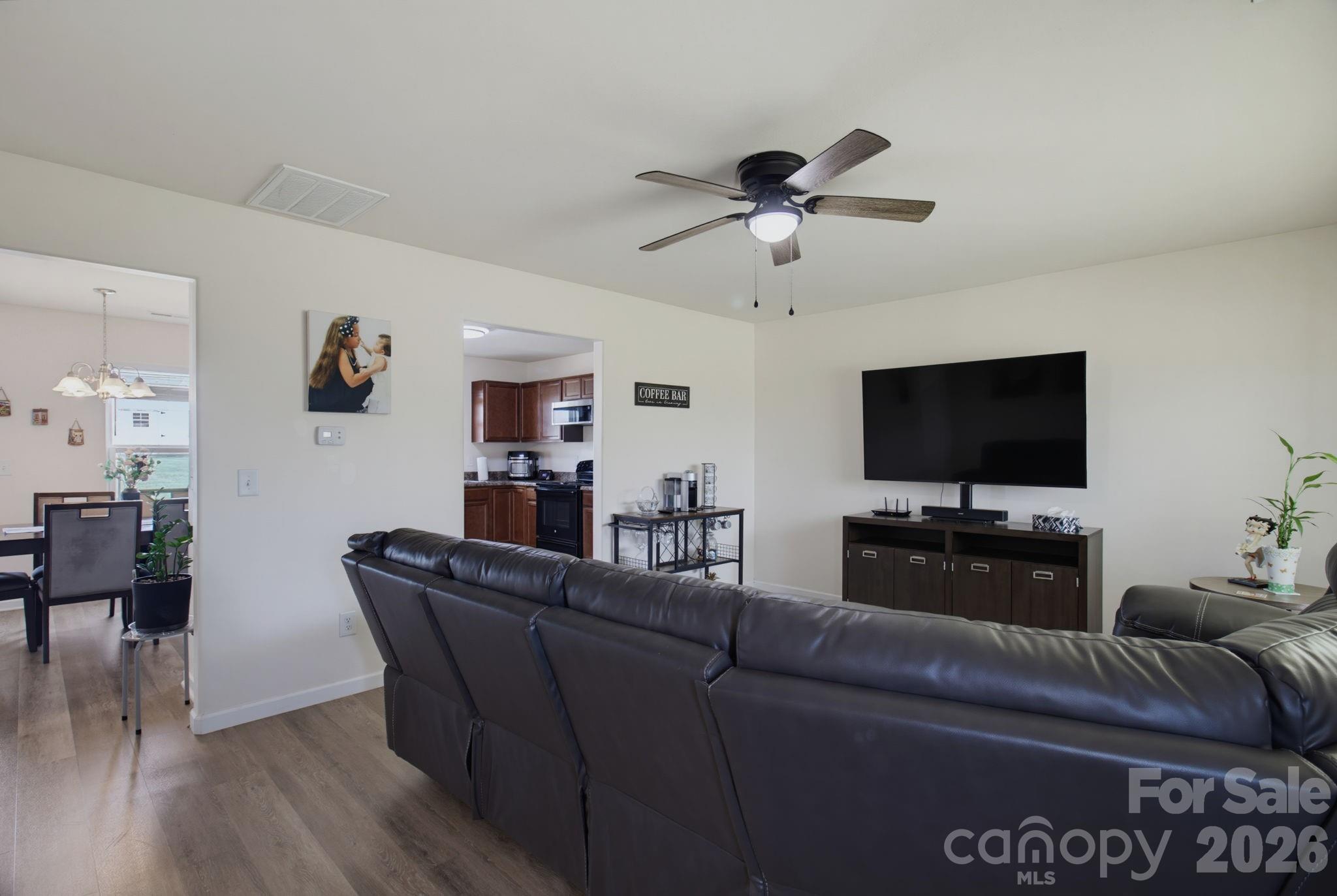 660 Tyro Road — Lexington