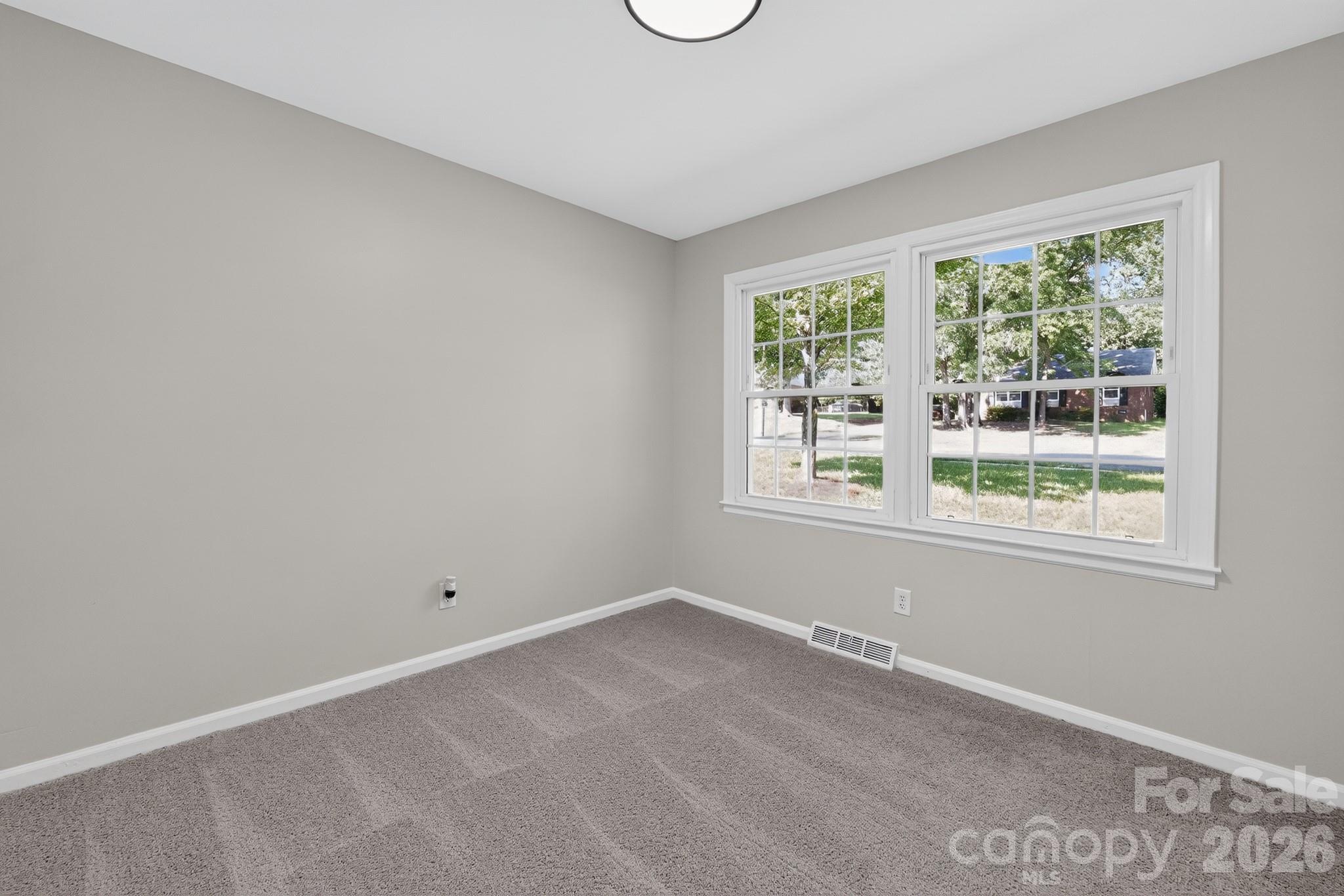 6820 Barrington Drive — Charlotte