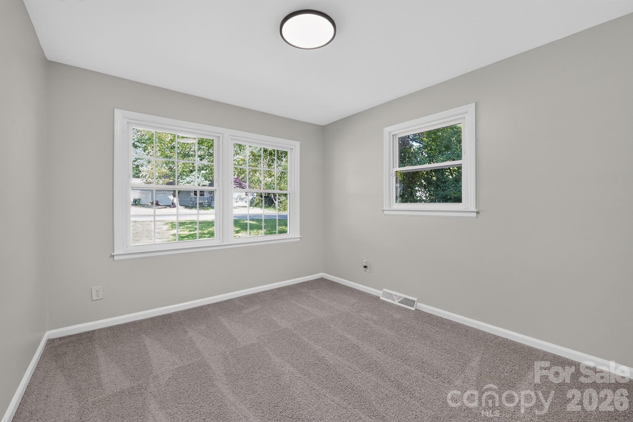 6820 Barrington Drive — Charlotte