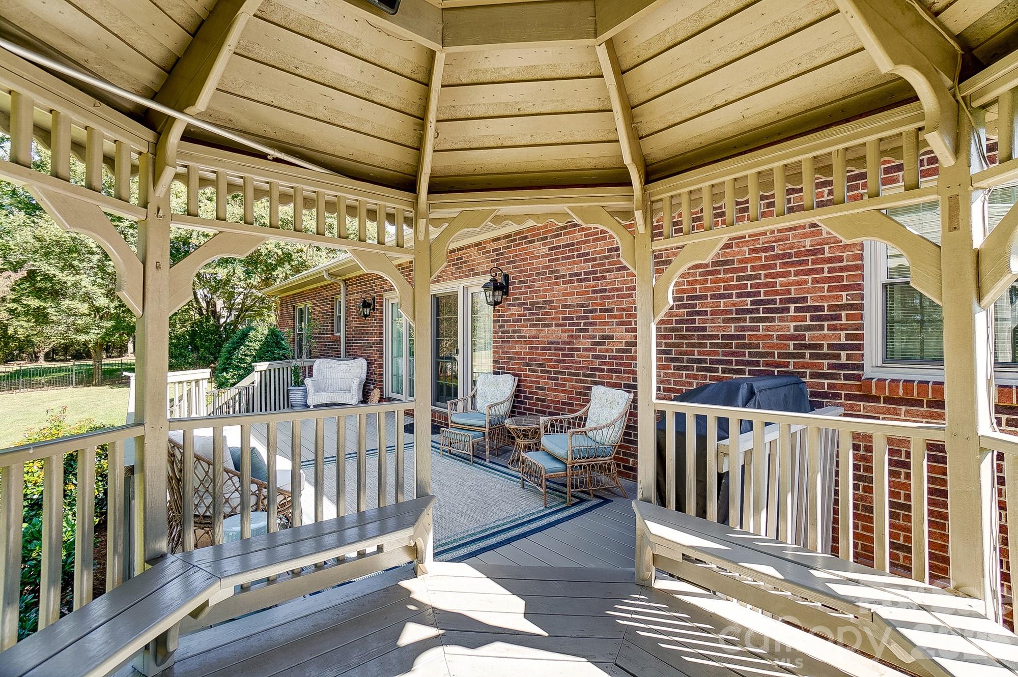 246 Canvasback Road — Mooresville