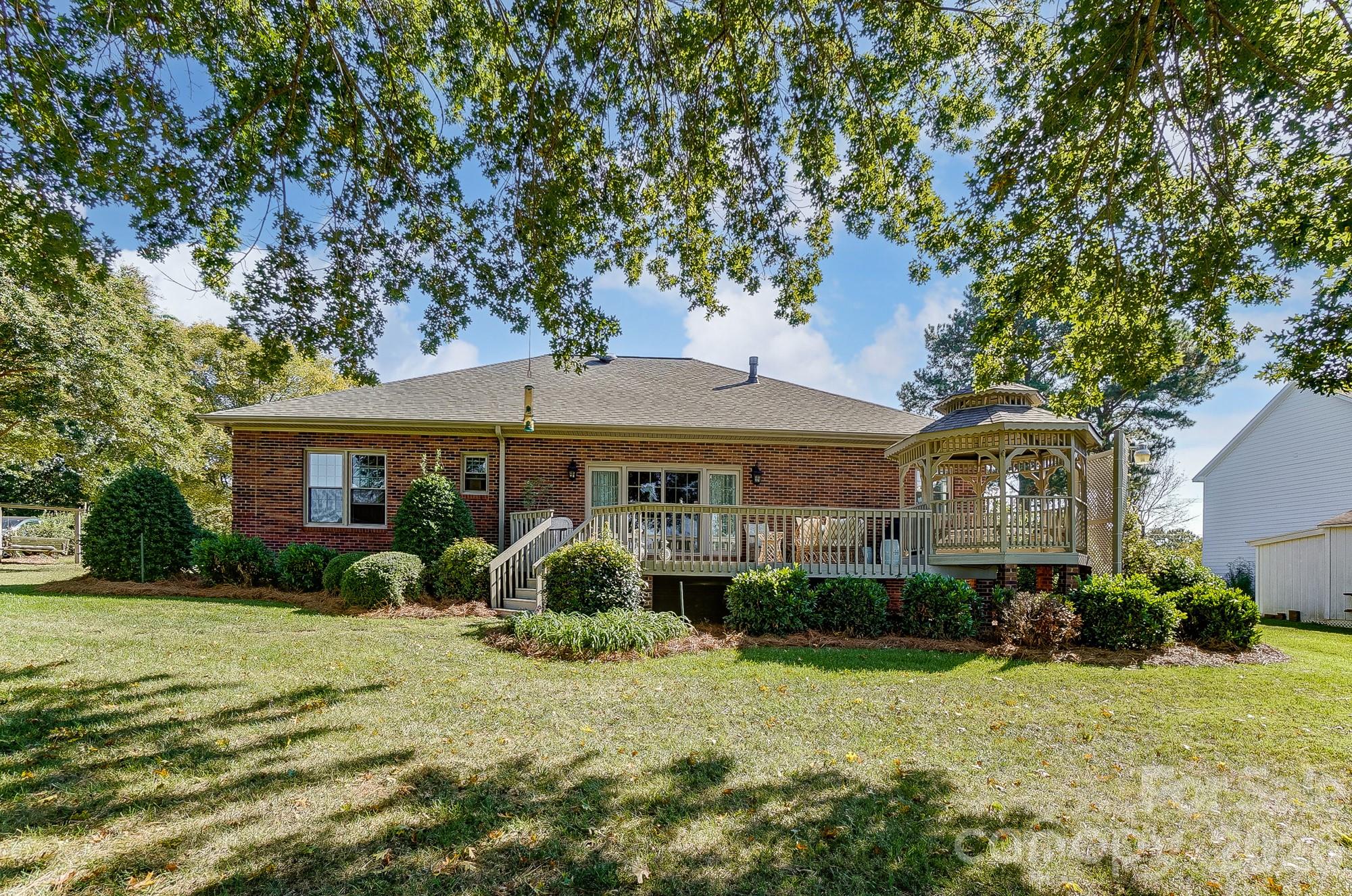 246 Canvasback Road — Mooresville
