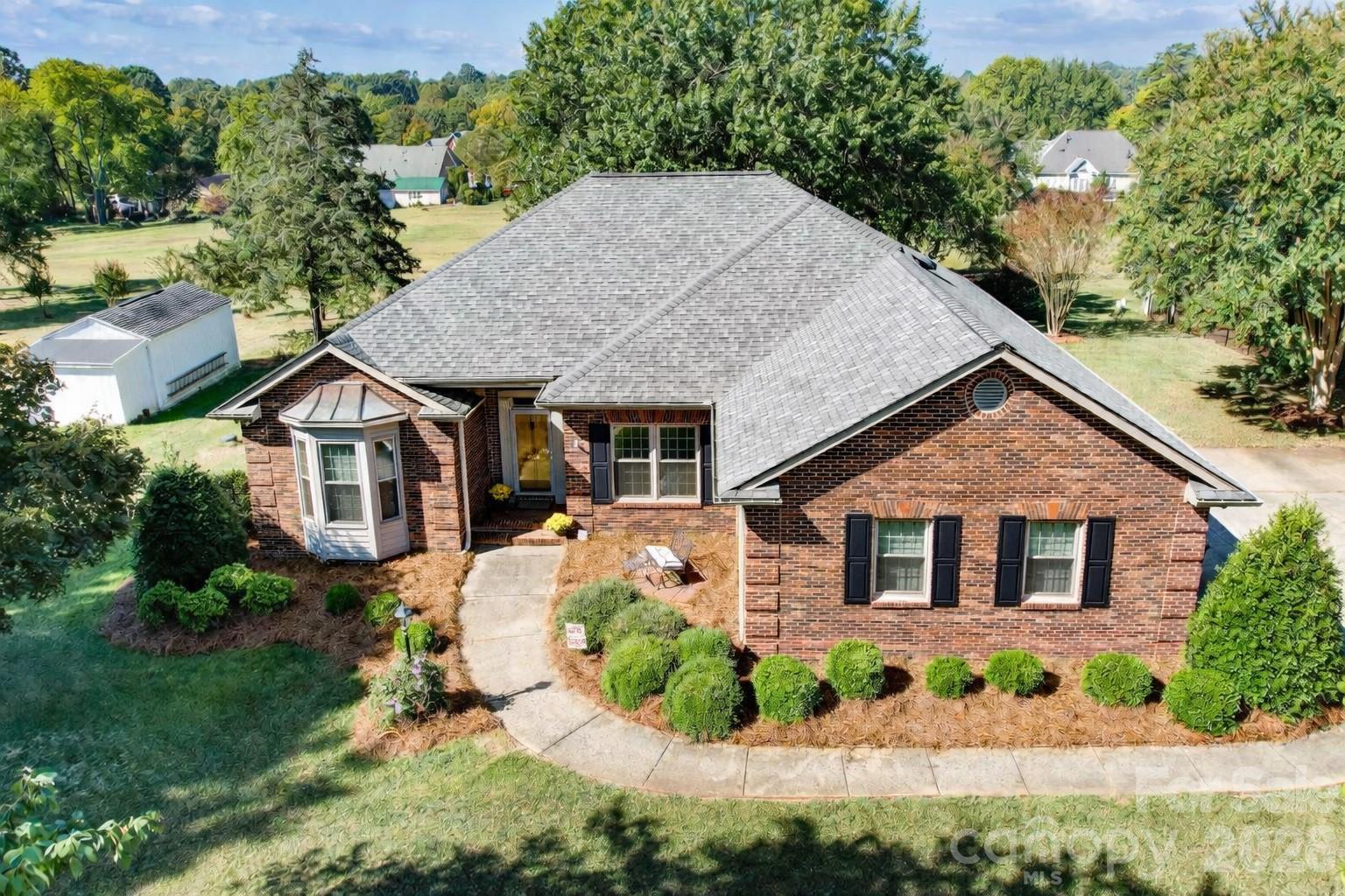 246 Canvasback Road — Mooresville