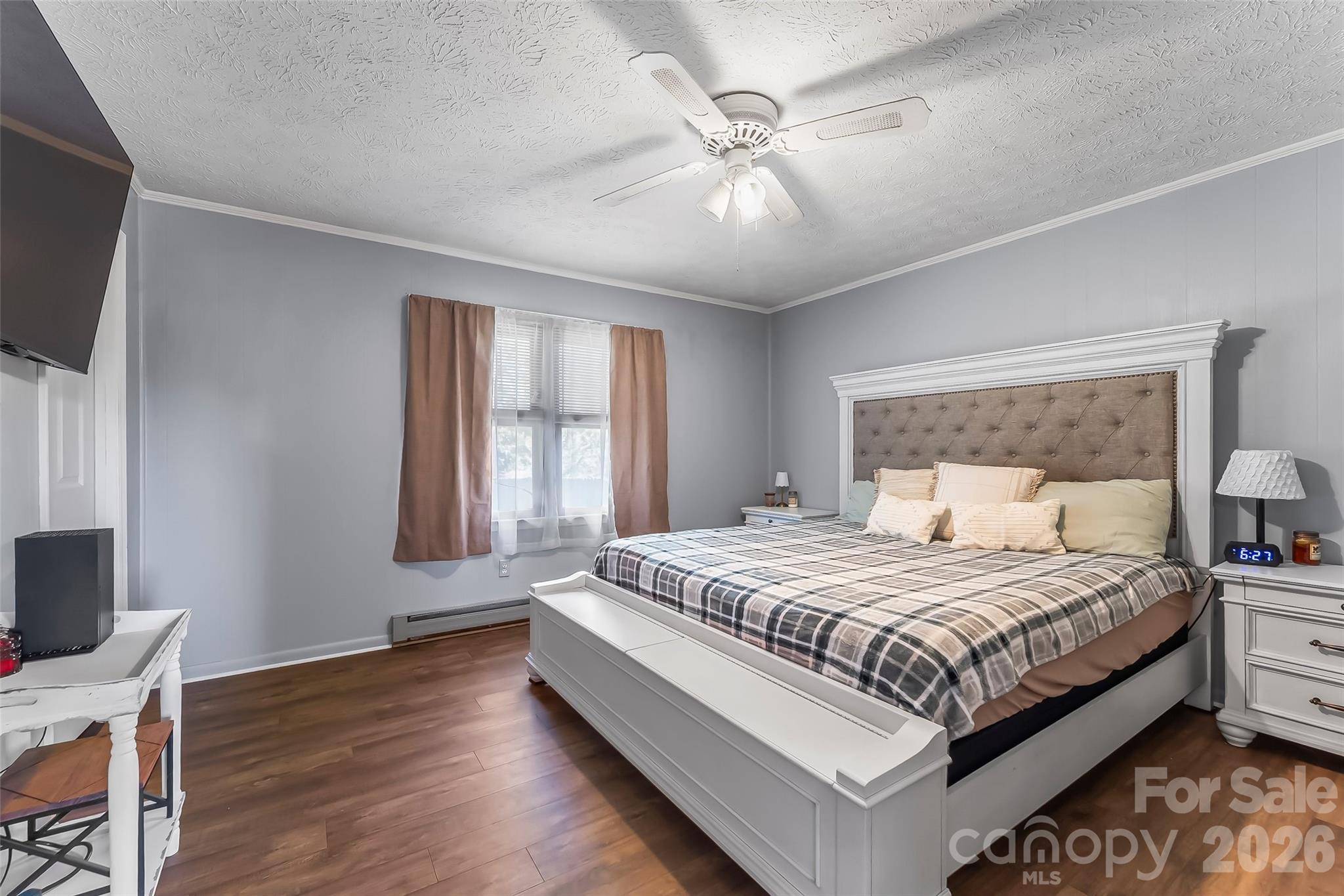 118 Hoover Street NW — Lenoir